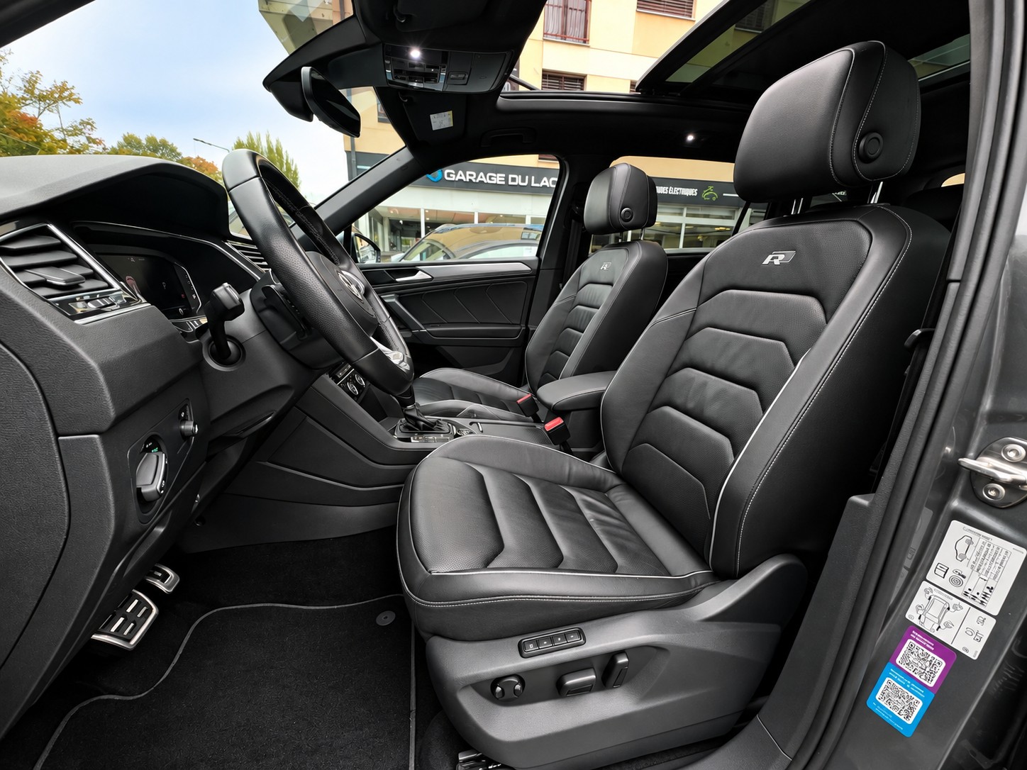 VW Tiguan Allspace 2.0TSI Highline 4Motion DSG R-Line-image-13