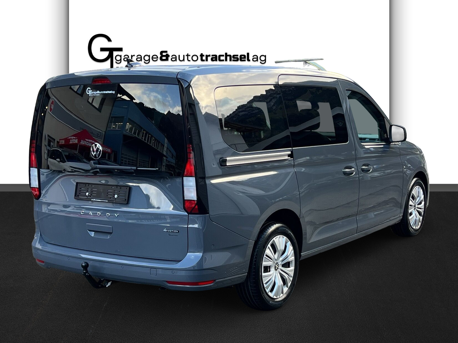 VW Caddy Maxi 2.0 TDI 4Motion-image-4