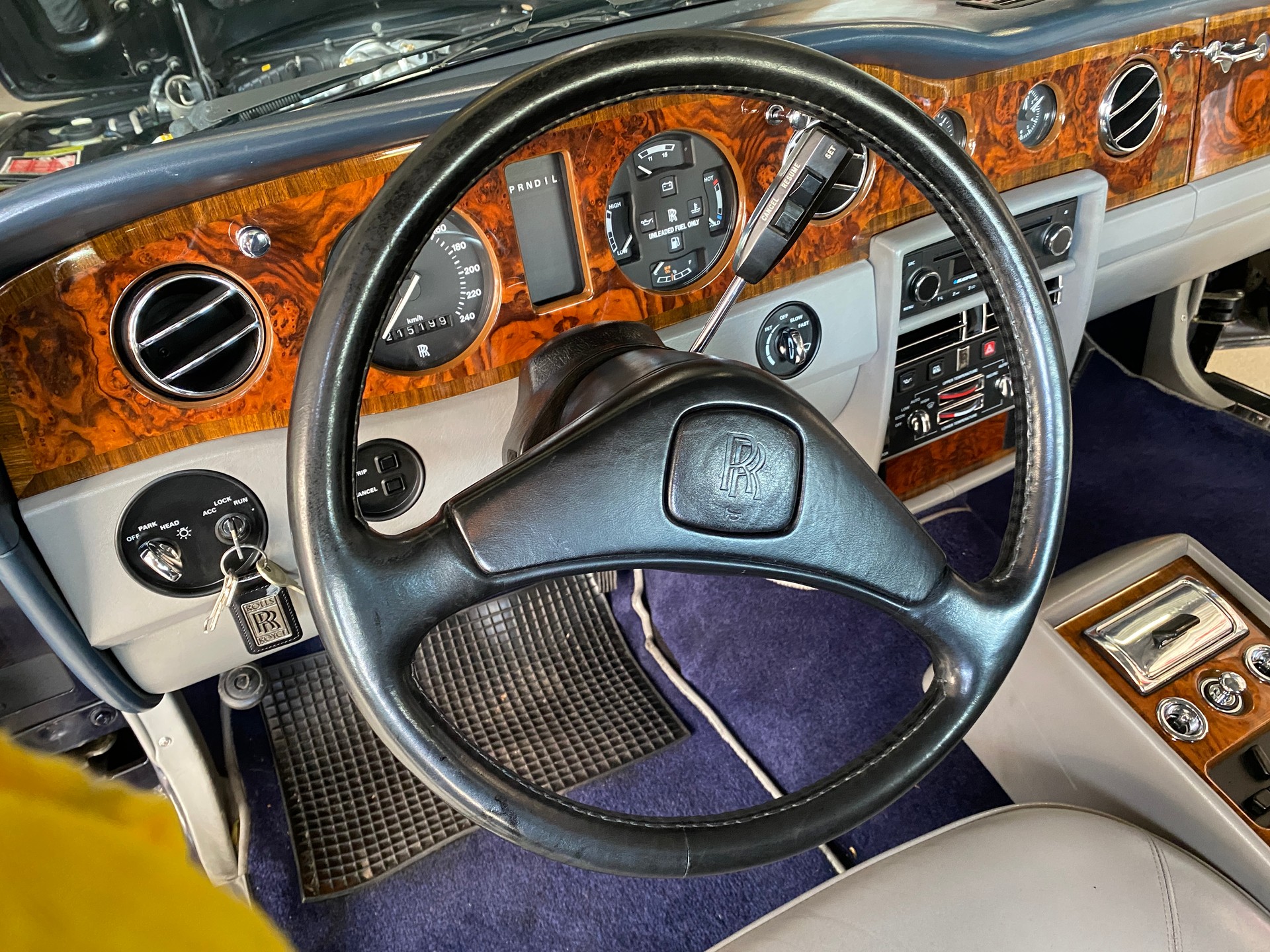 ROLLS-ROYCE Silver Spirit II . Véhicule CH - ( JOINTS DE CULASSE A PREVOIR )-image-9