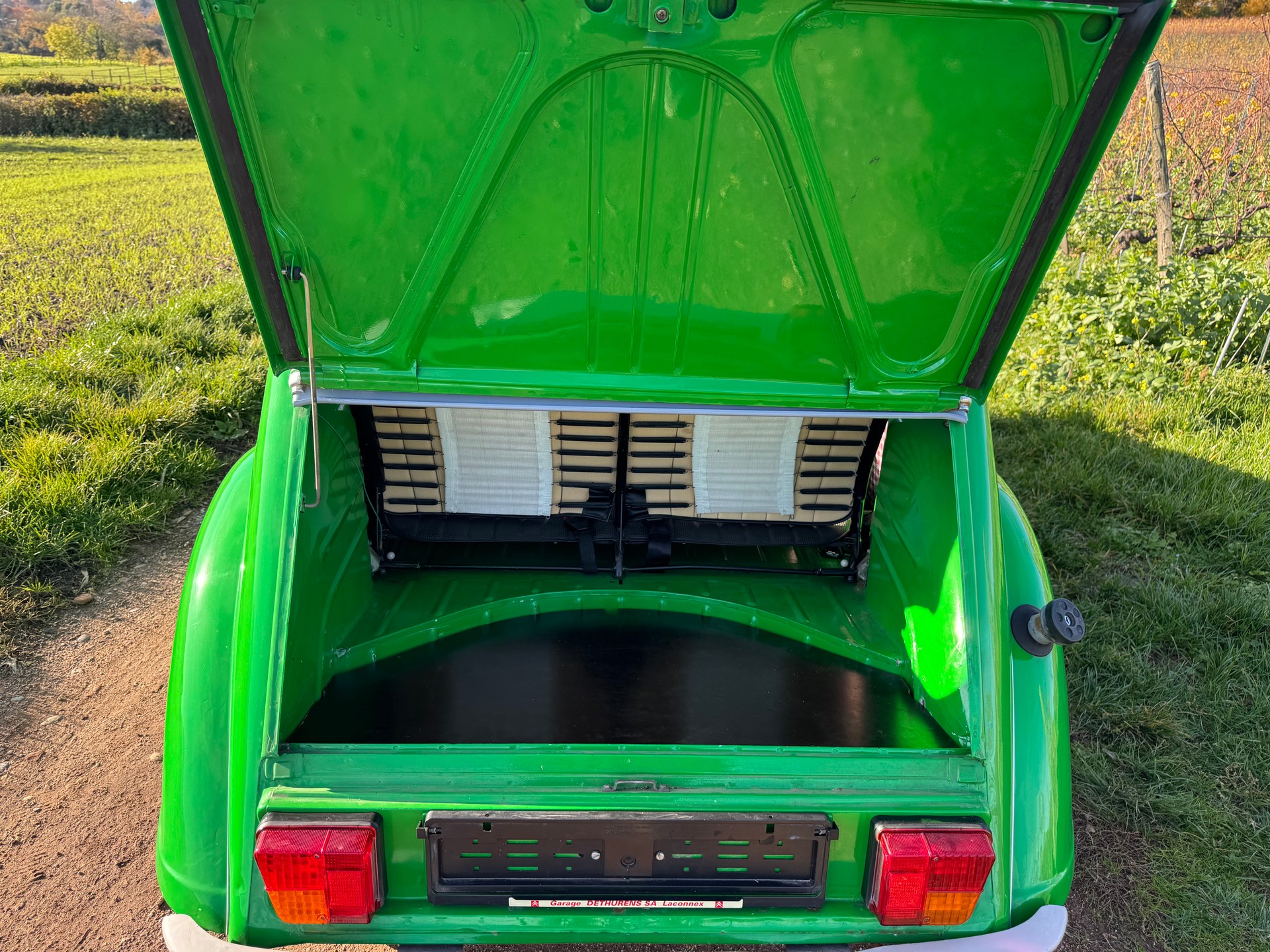 CITROEN 2CV6 Spécial (Club)-image-5