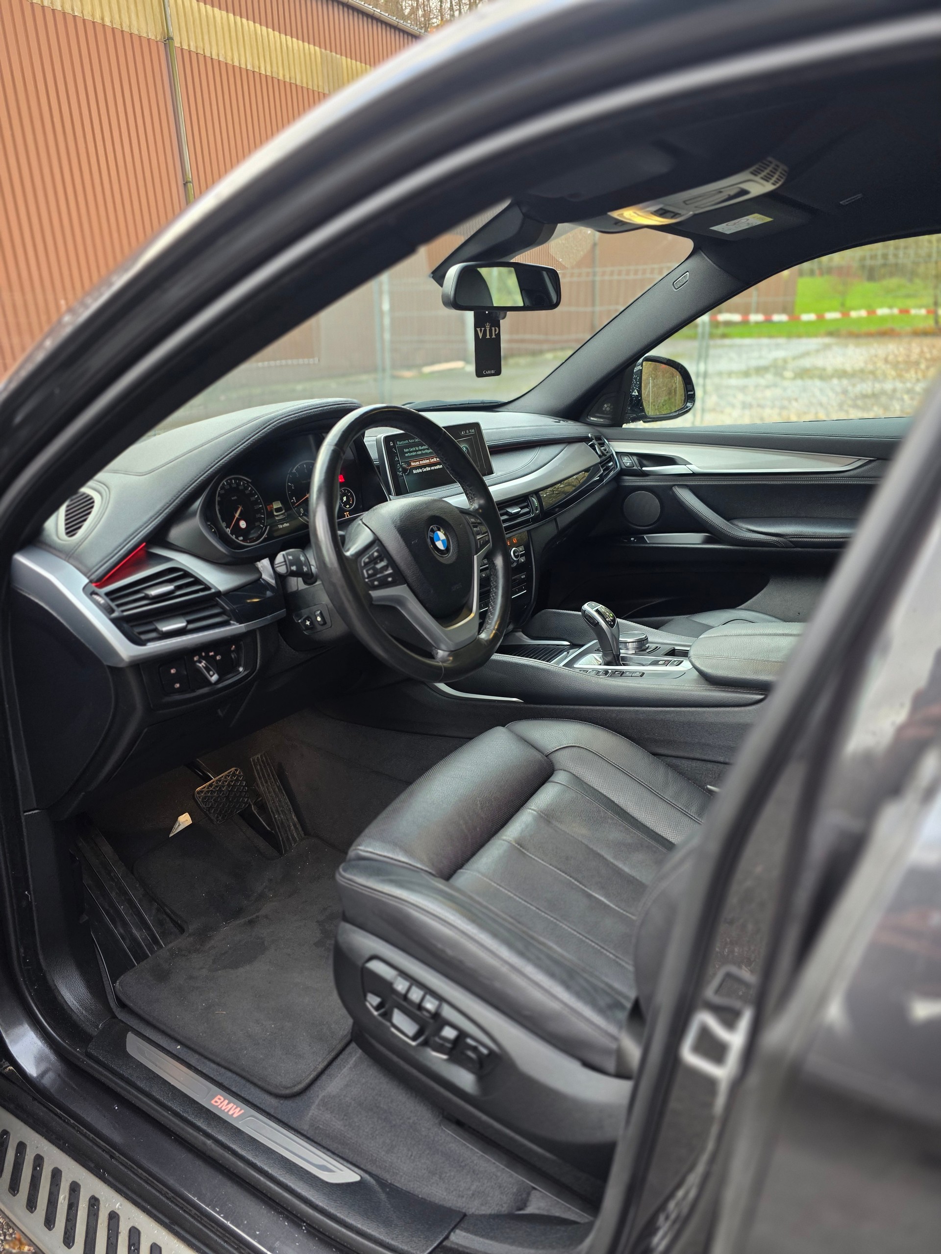 BMW X6 xDrive 50i Steptronic-image-10