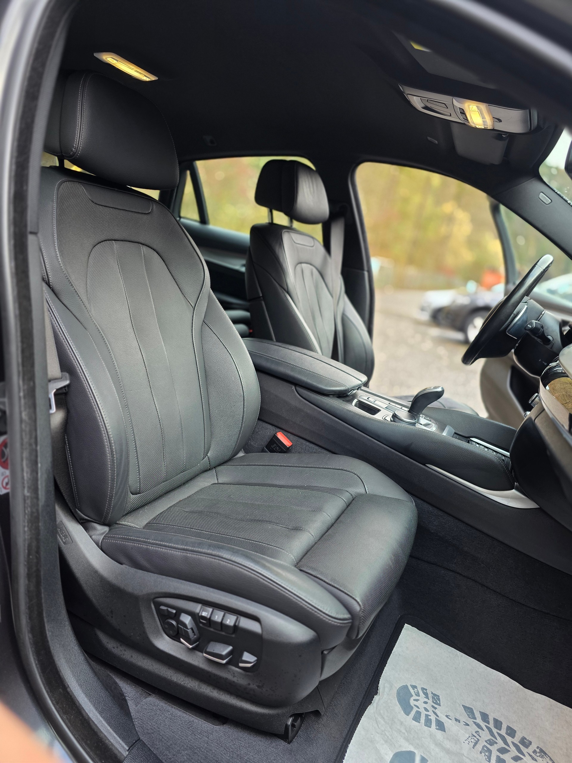 BMW X6 xDrive 50i Steptronic-image-8