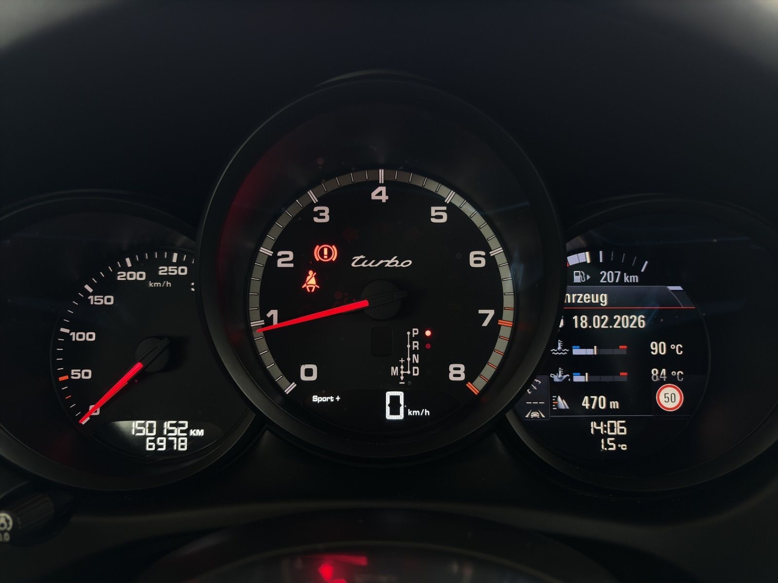 PORSCHE Macan Turbo PDK-image-11