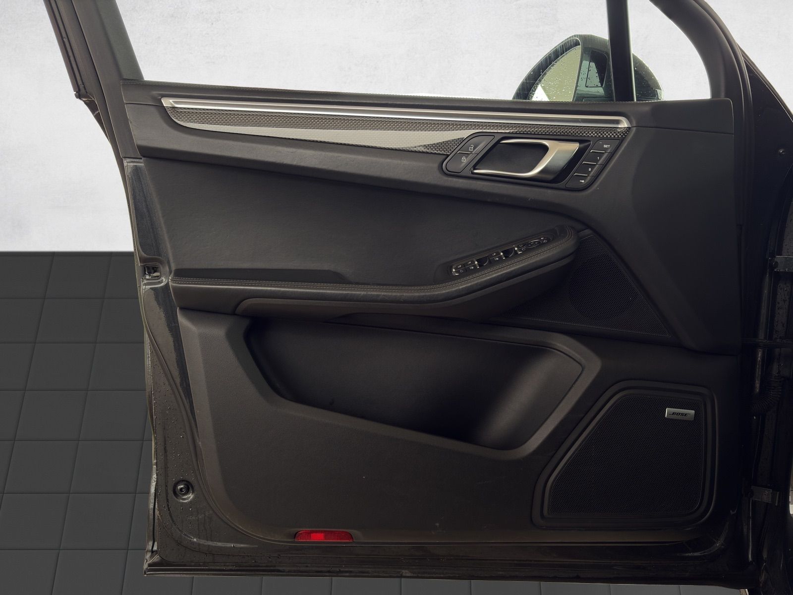 PORSCHE Macan Turbo PDK-image-15
