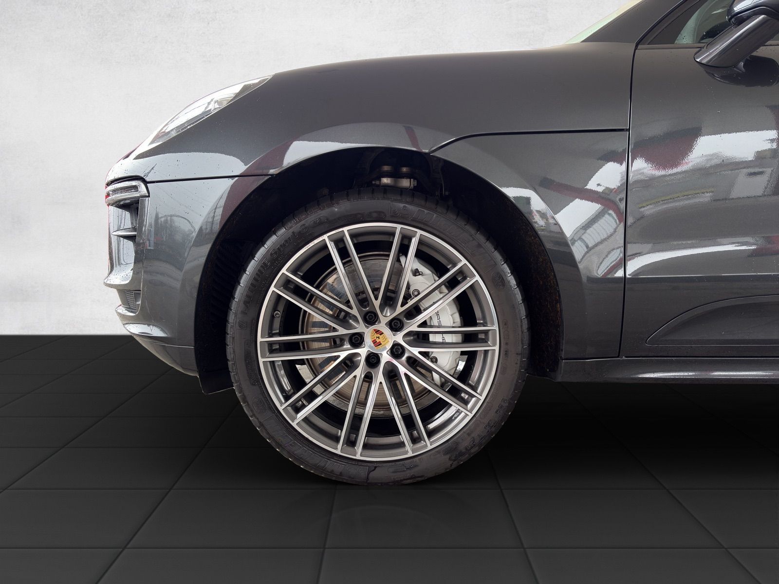 PORSCHE Macan Turbo PDK-image-24