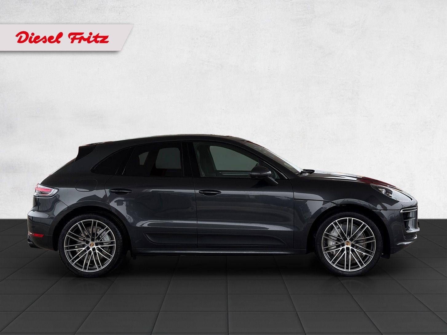 PORSCHE Macan Turbo PDK-image-5