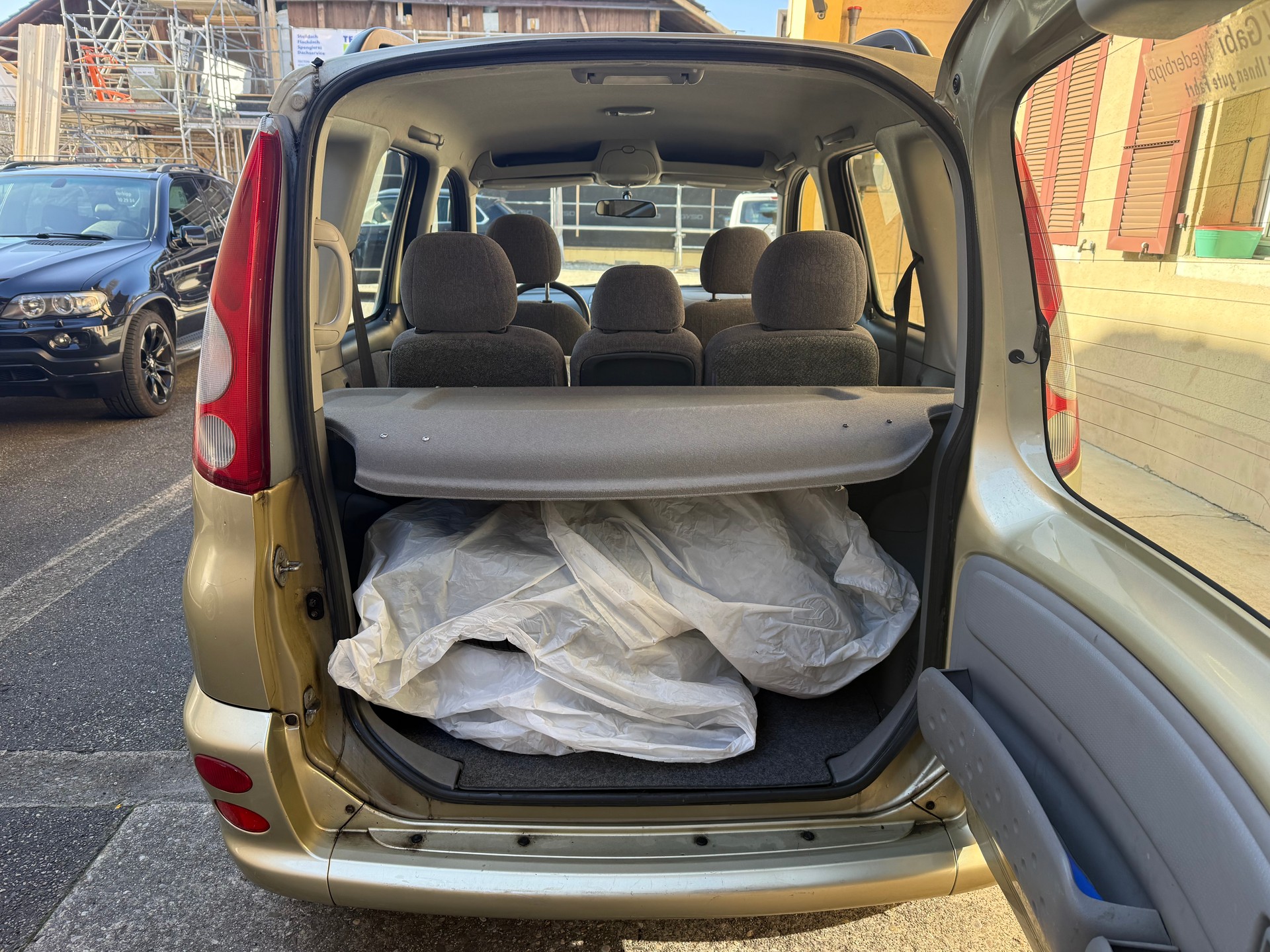 TOYOTA Yaris Verso 1.3 Linea Sol-image-10