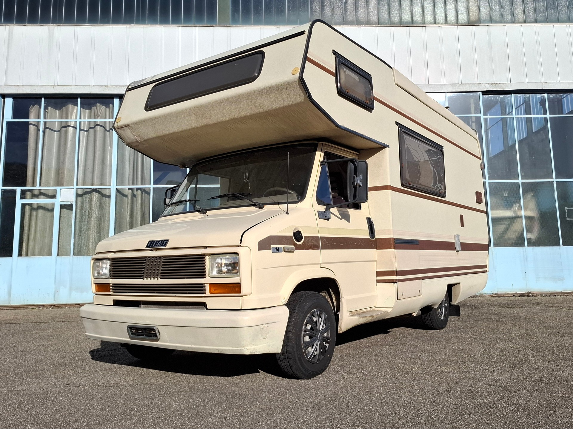 DETHLEFFS Globetrotter-image-5