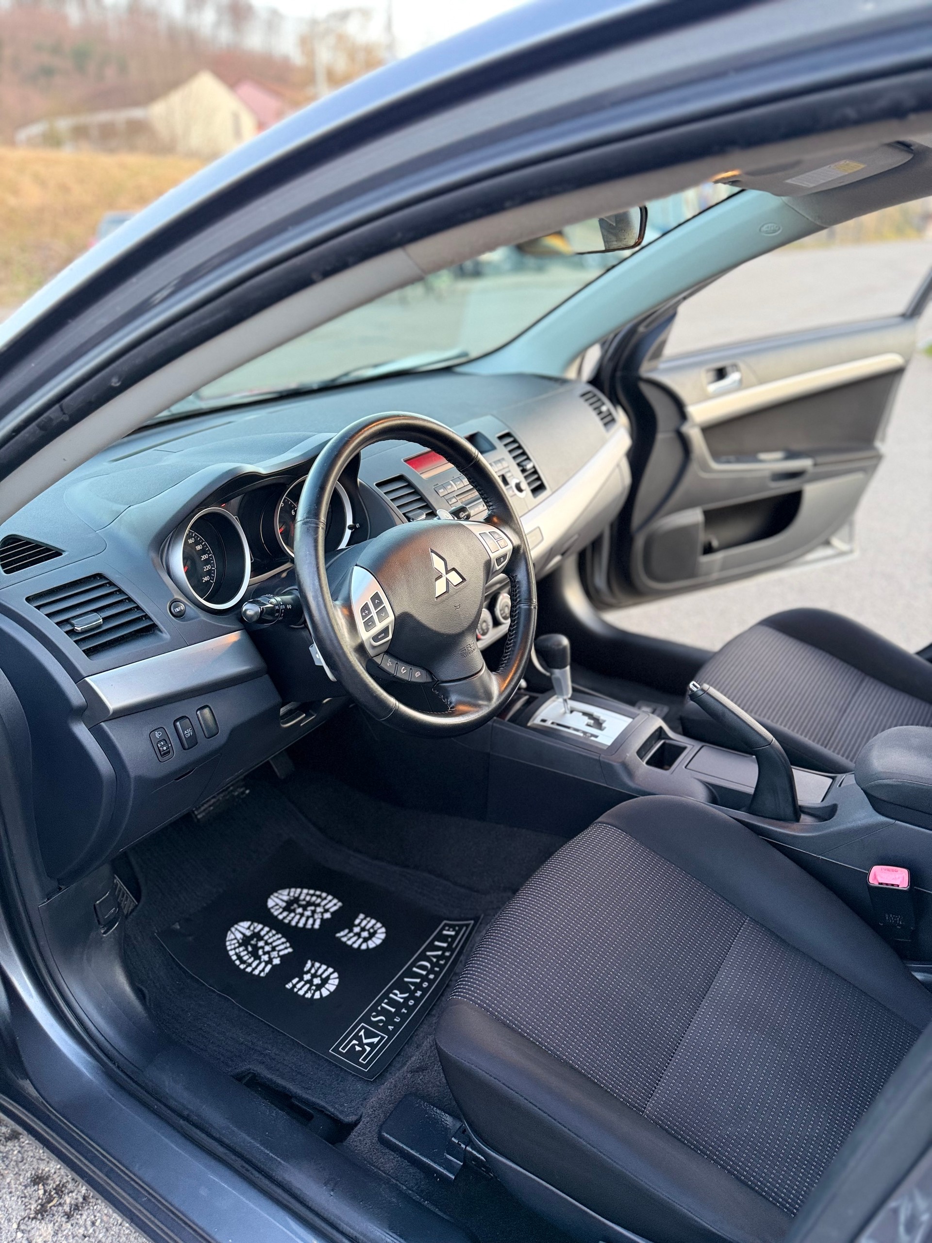 MITSUBISHI Lancer Sportback 1.8 Instyle CVT-image-11