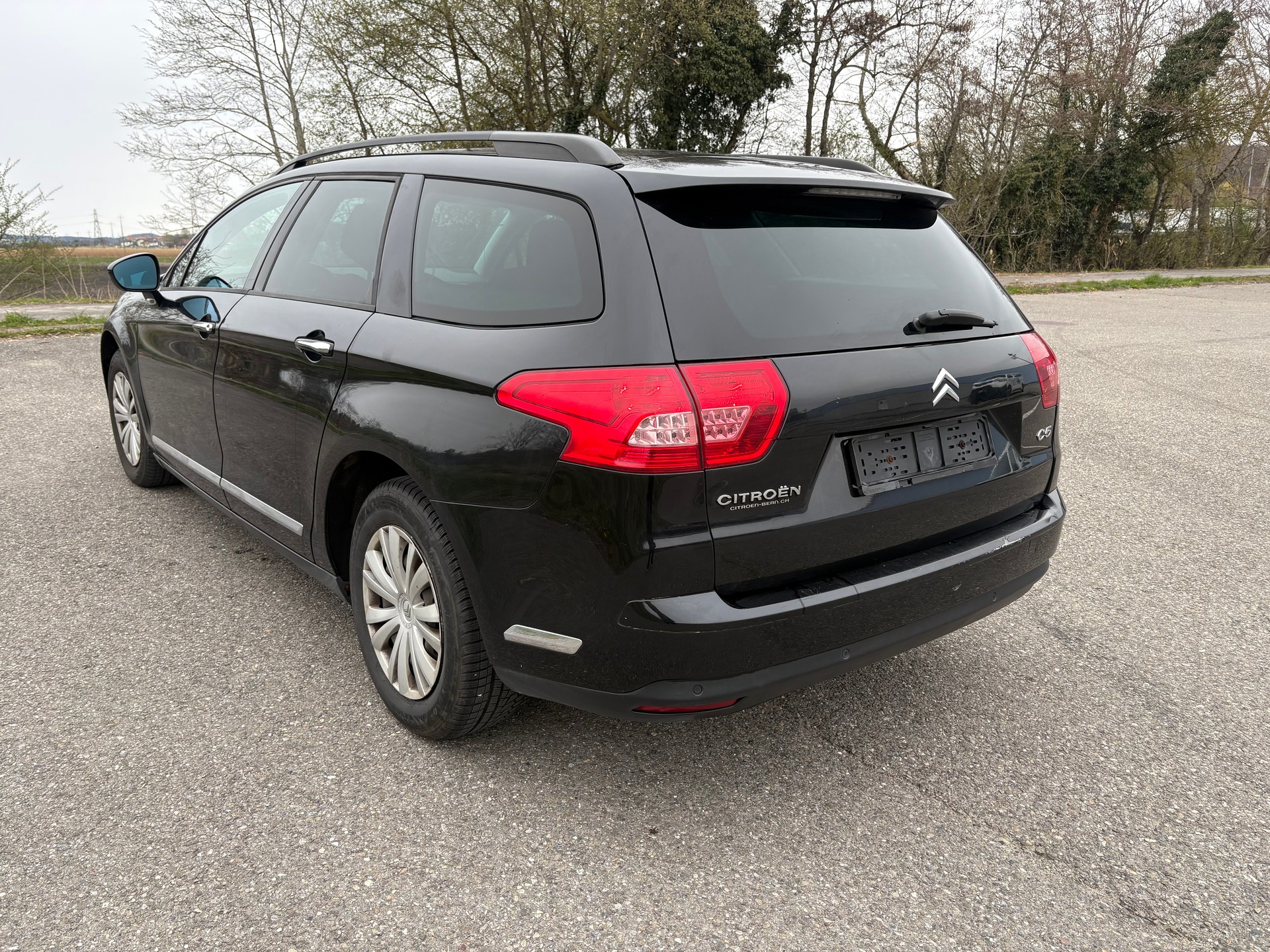 CITROEN C5 Tourer 2.0 HDi Dynamique-image-6