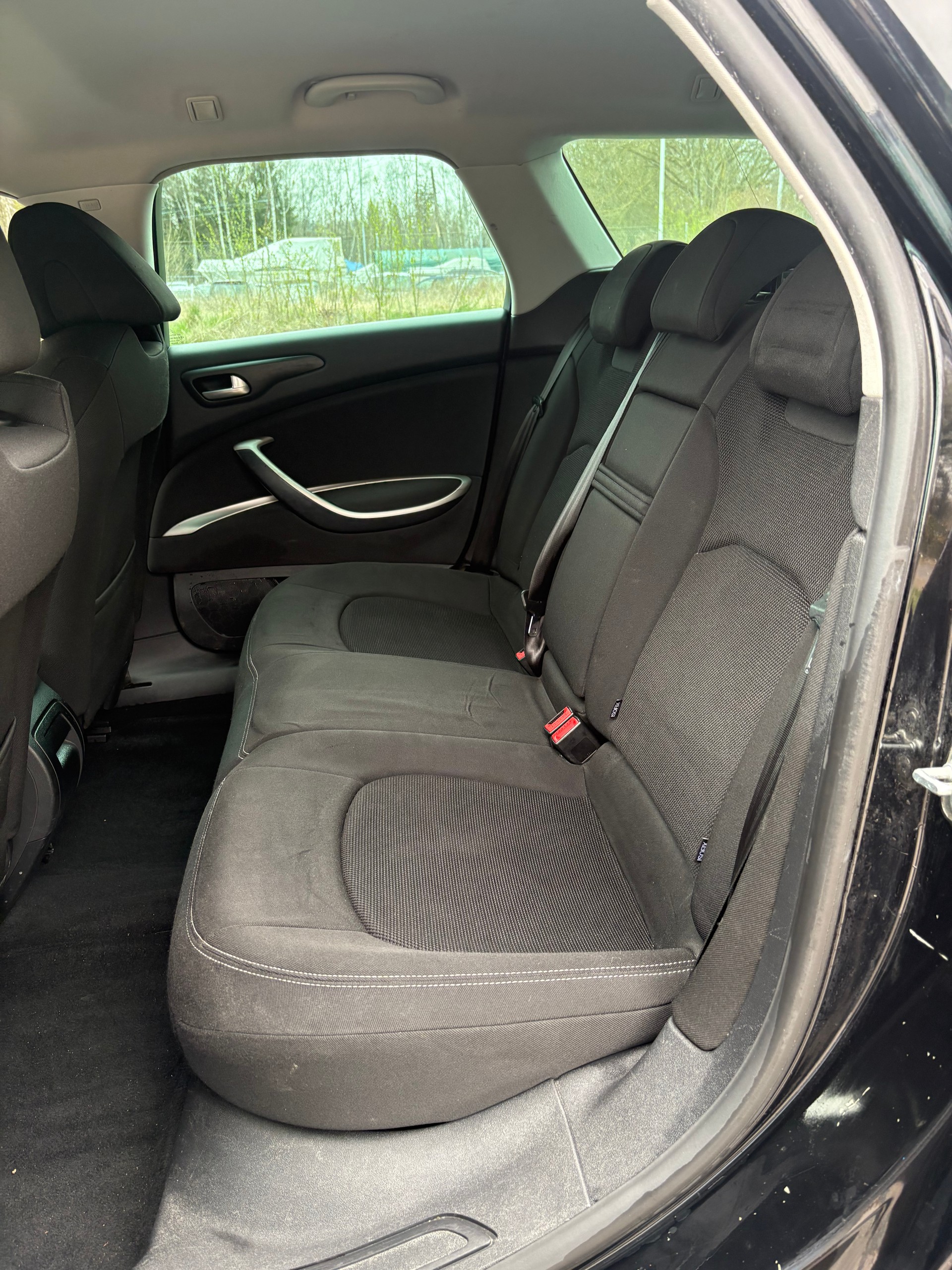 CITROEN C5 Tourer 2.0 HDi Dynamique-image-10