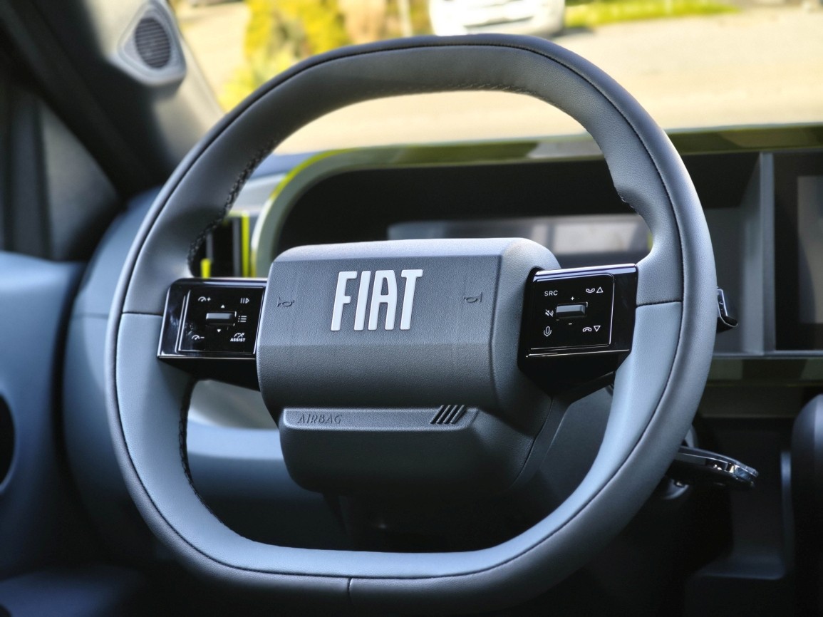 FIAT Grande Panda La Prima *Winterpaket-image-10