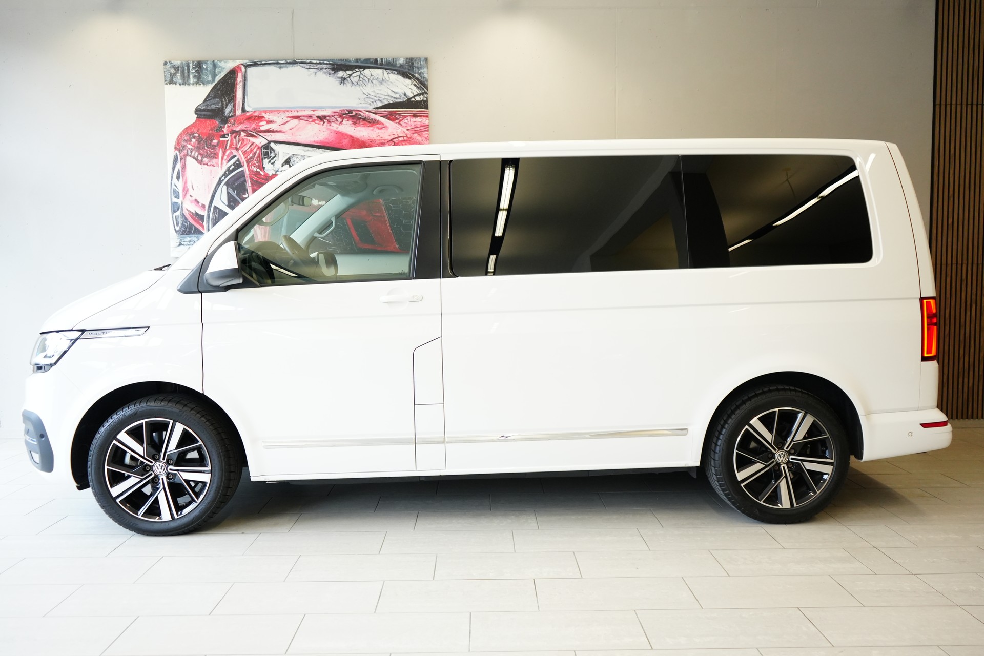 VW T6.1 Multivan 2.0 Bi-TDI Generation Six 4Motion DSG-image-5