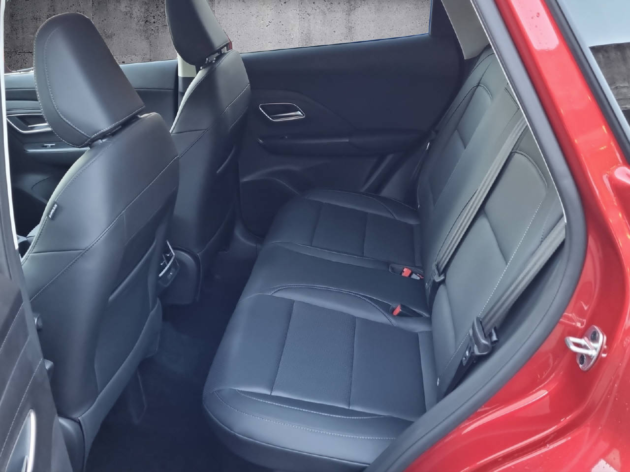 MG ZS 1.5 Hybrid+ Luxury-image-7