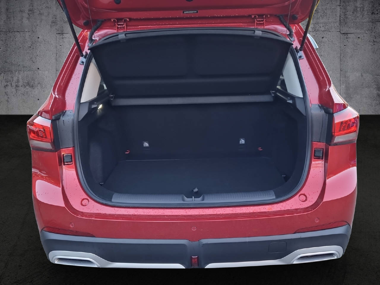 MG ZS 1.5 Hybrid+ Luxury-image-8