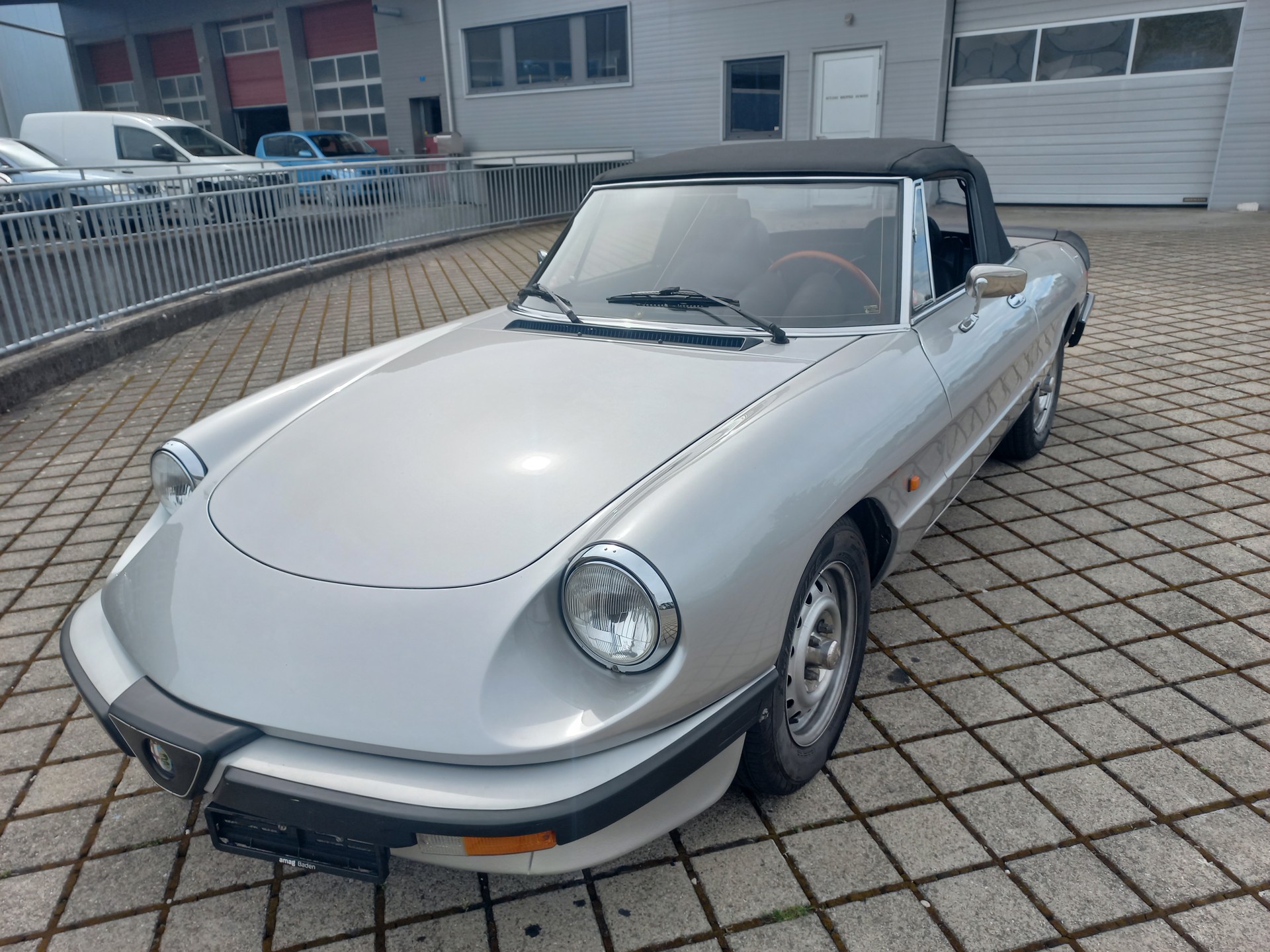 ALFA ROMEO Spider 2.0 (Veloce)-image-1