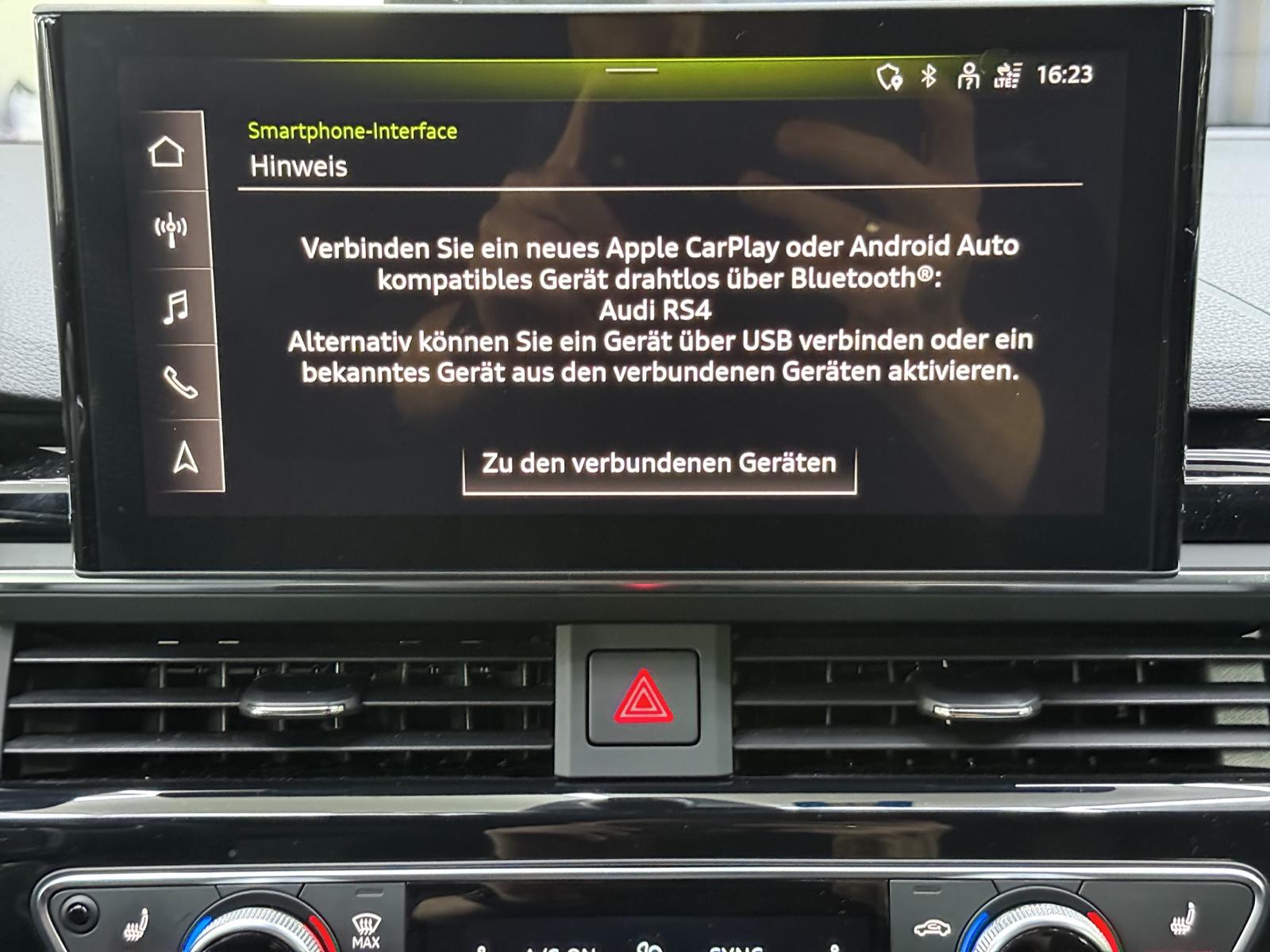 AUDI RS4 Avant quattro tiptronic-image-31
