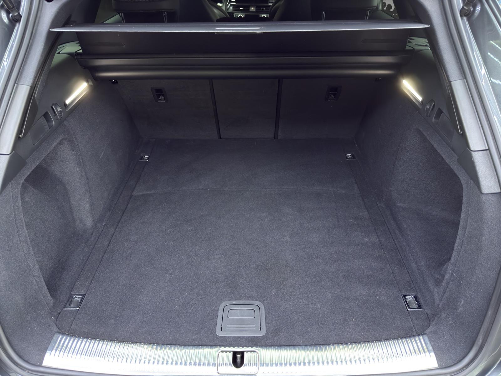 AUDI RS4 Avant quattro tiptronic-image-6