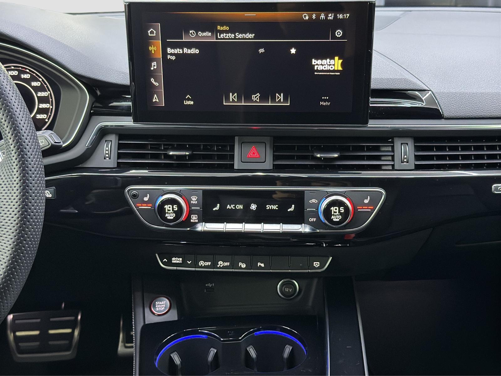 AUDI RS4 Avant quattro tiptronic-image-15