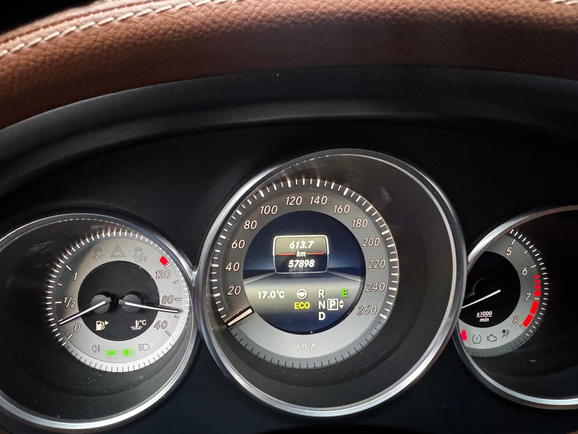 MERCEDES-BENZ CLS 400 9G-Tronic-image-4