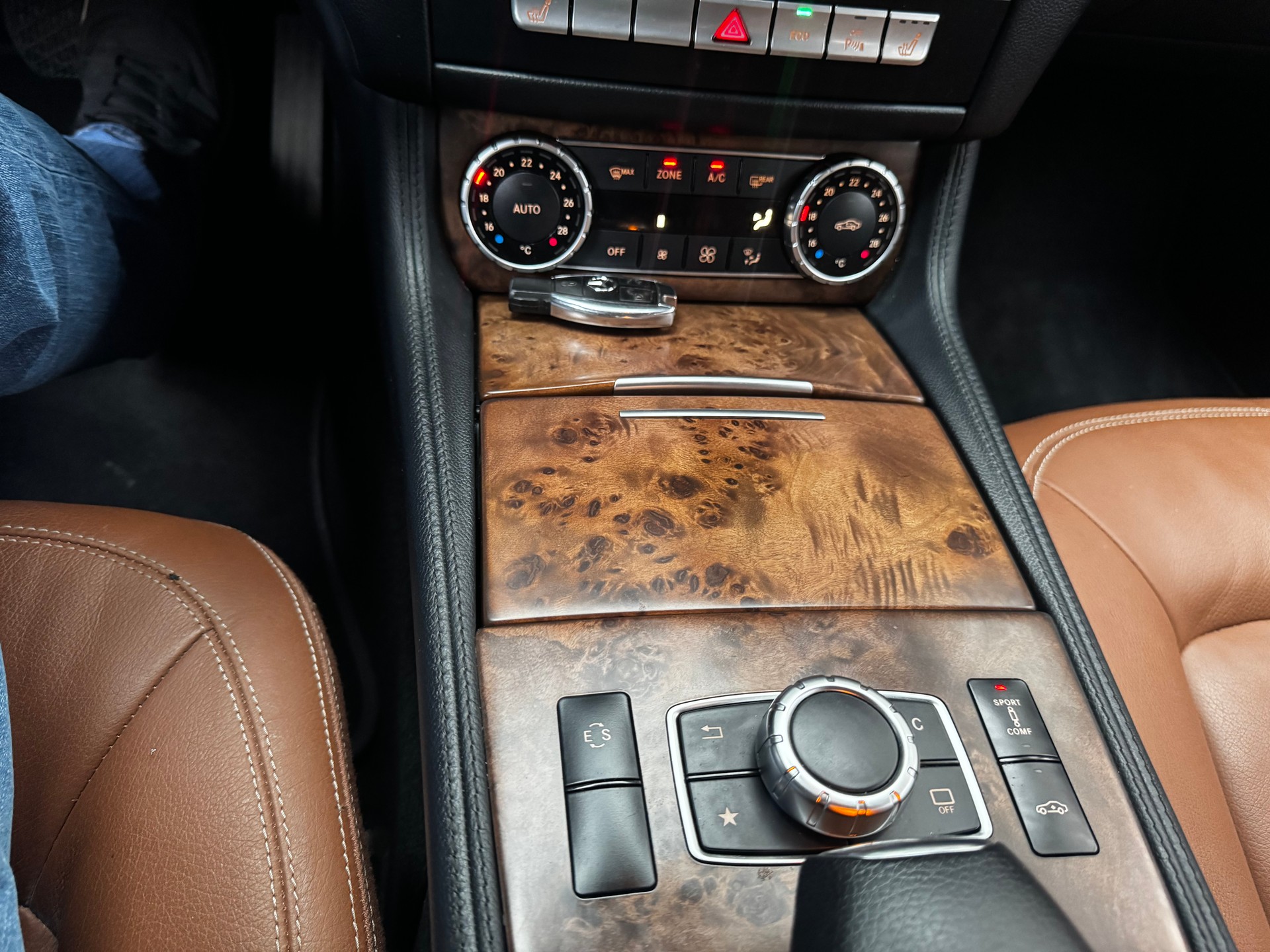 MERCEDES-BENZ CLS 400 9G-Tronic-image-7
