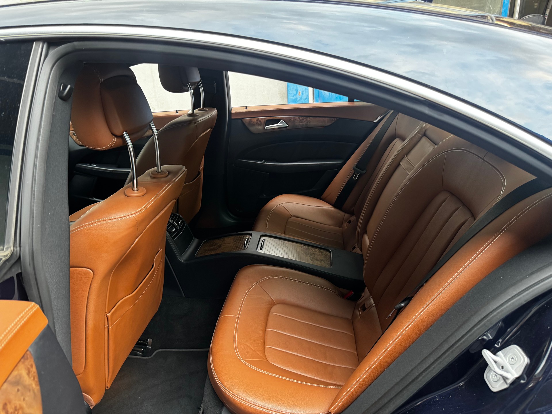 MERCEDES-BENZ CLS 400 9G-Tronic-image-9