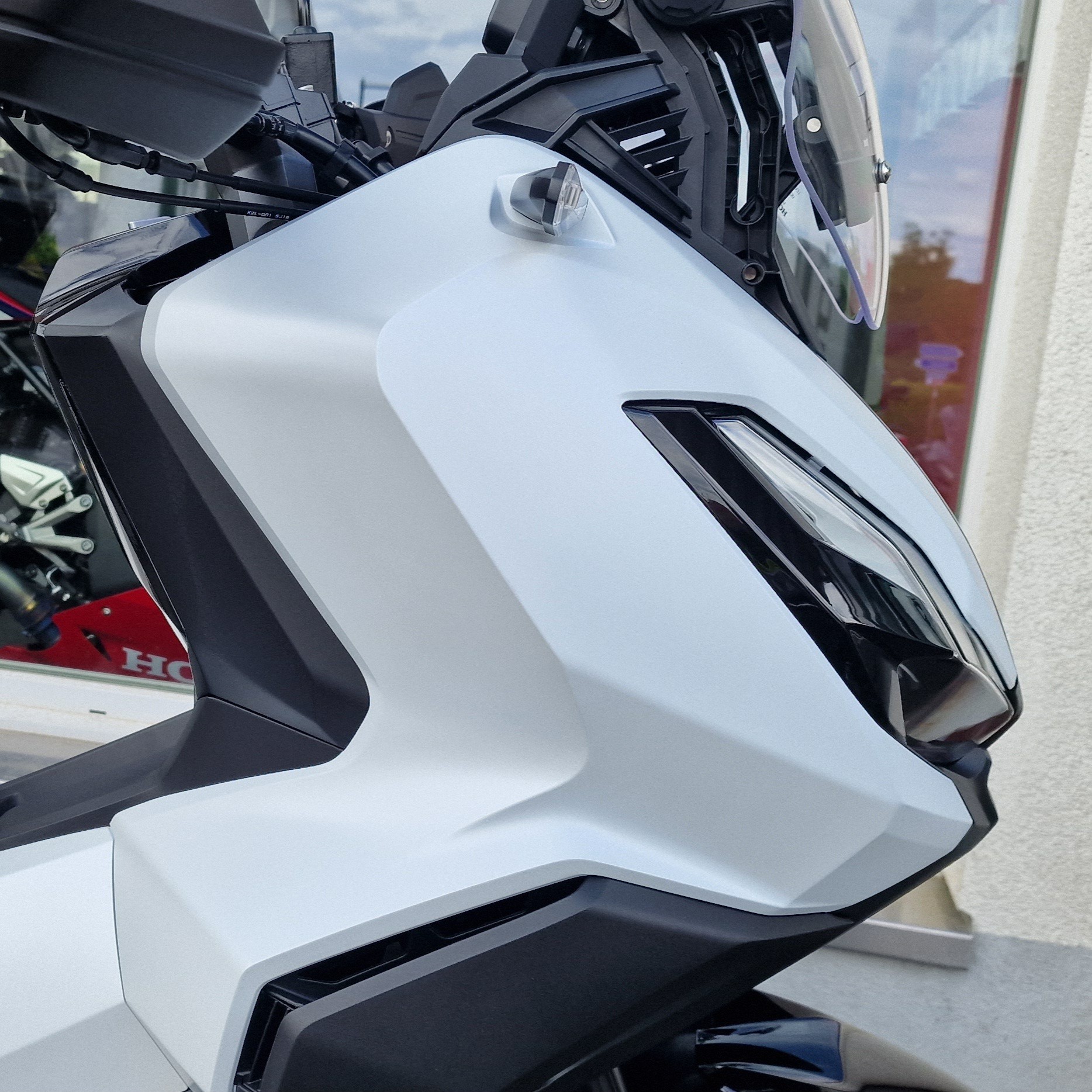HONDA ADV 350 * TFT-Konnektivität * 2026-showroom-element-1