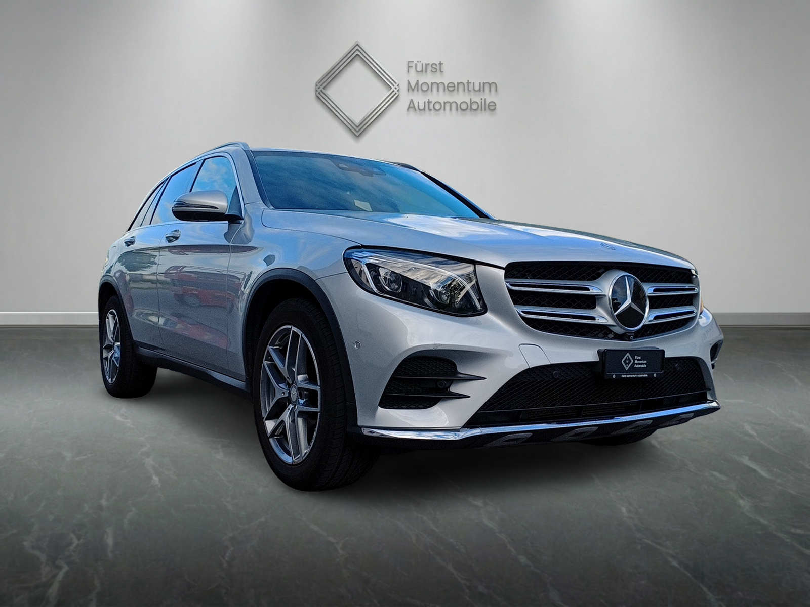 MERCEDES-BENZ GLC 250 AMG Line 4Matic 9G-Tronic-image-6