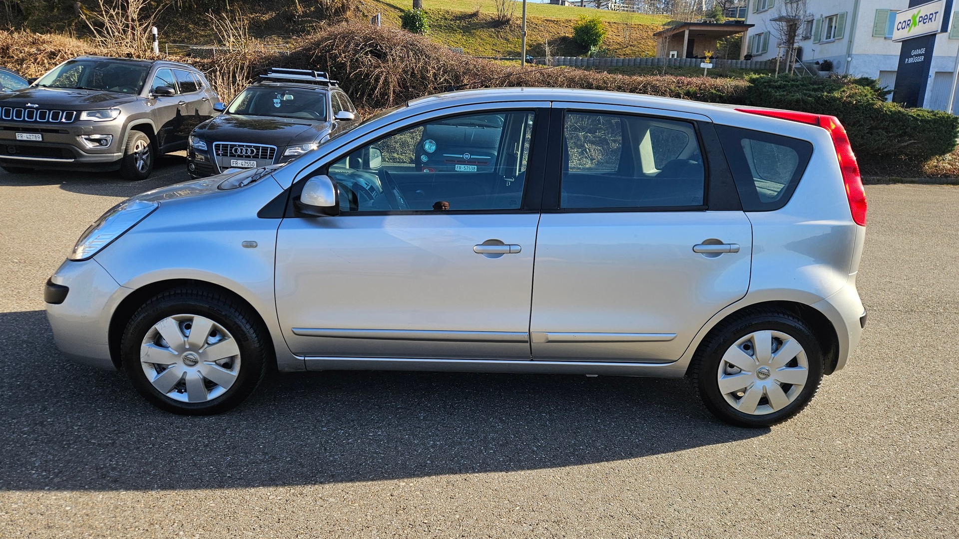 NISSAN Note 1.6 tekna-image-5