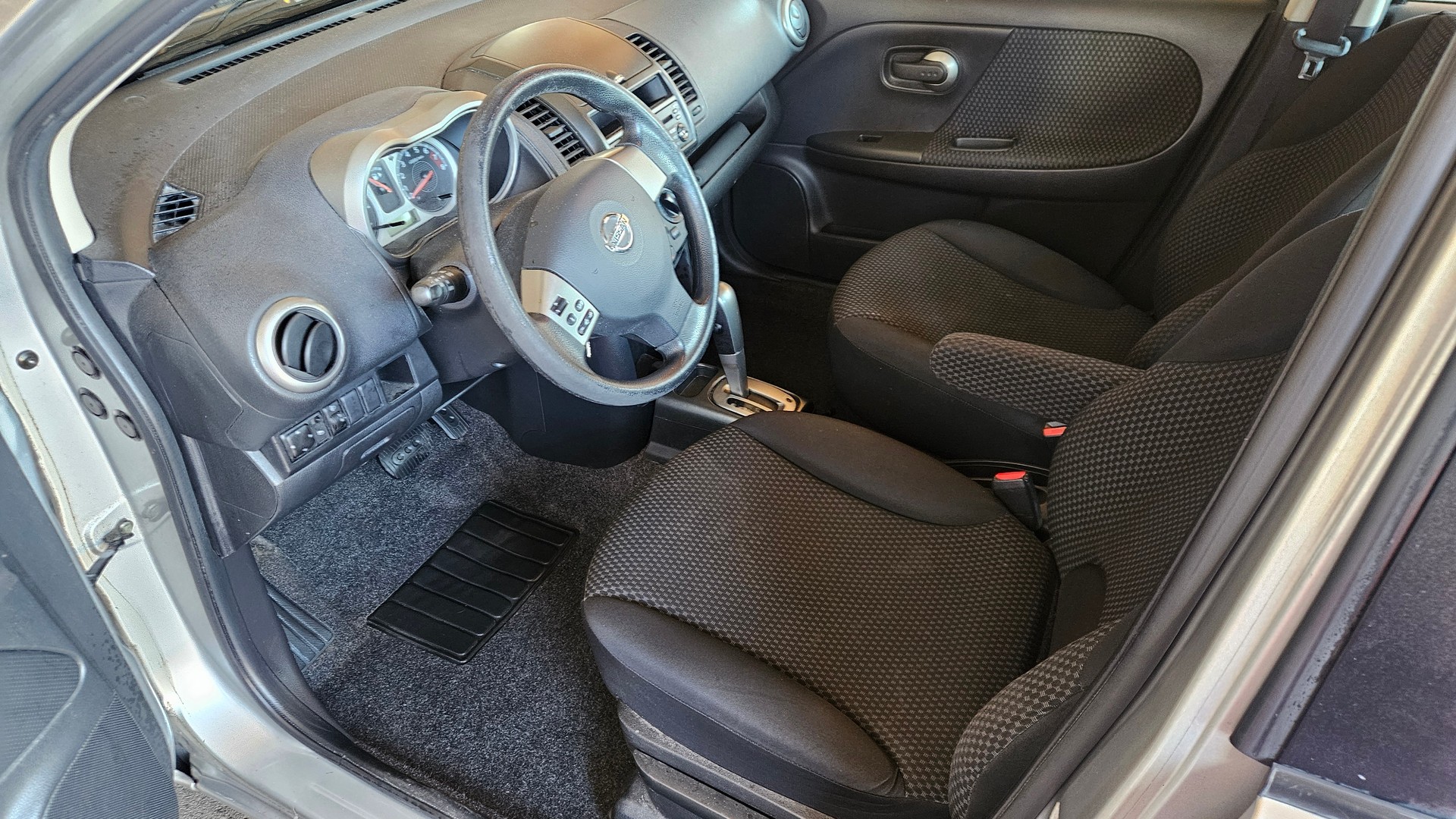NISSAN Note 1.6 tekna-image-7