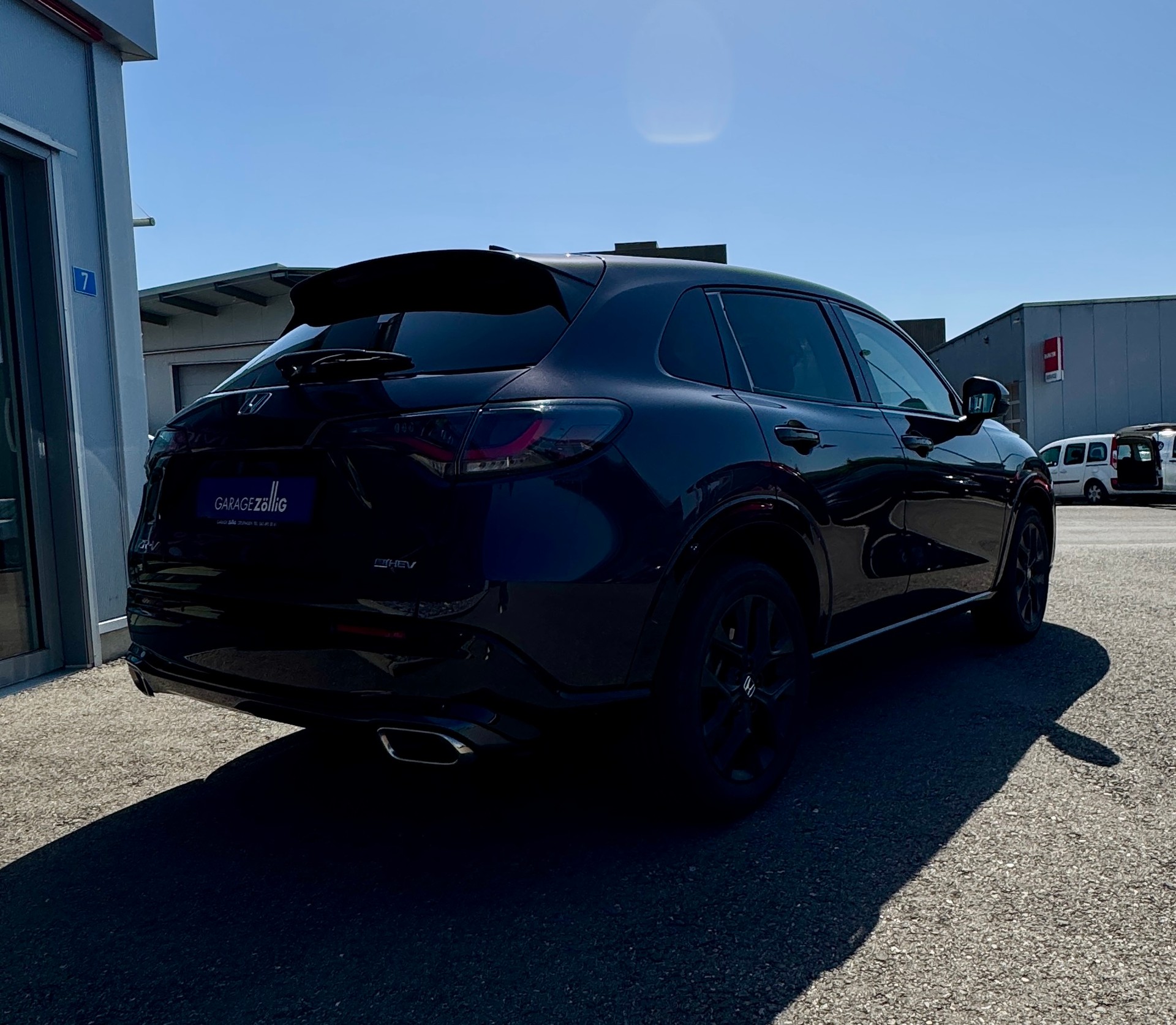 HONDA ZR-V 2.0i MMD Hybrid Sport Automatic Ruse Black Met. Garantie bis 07/28 und Gratisservice 01/29-image-4