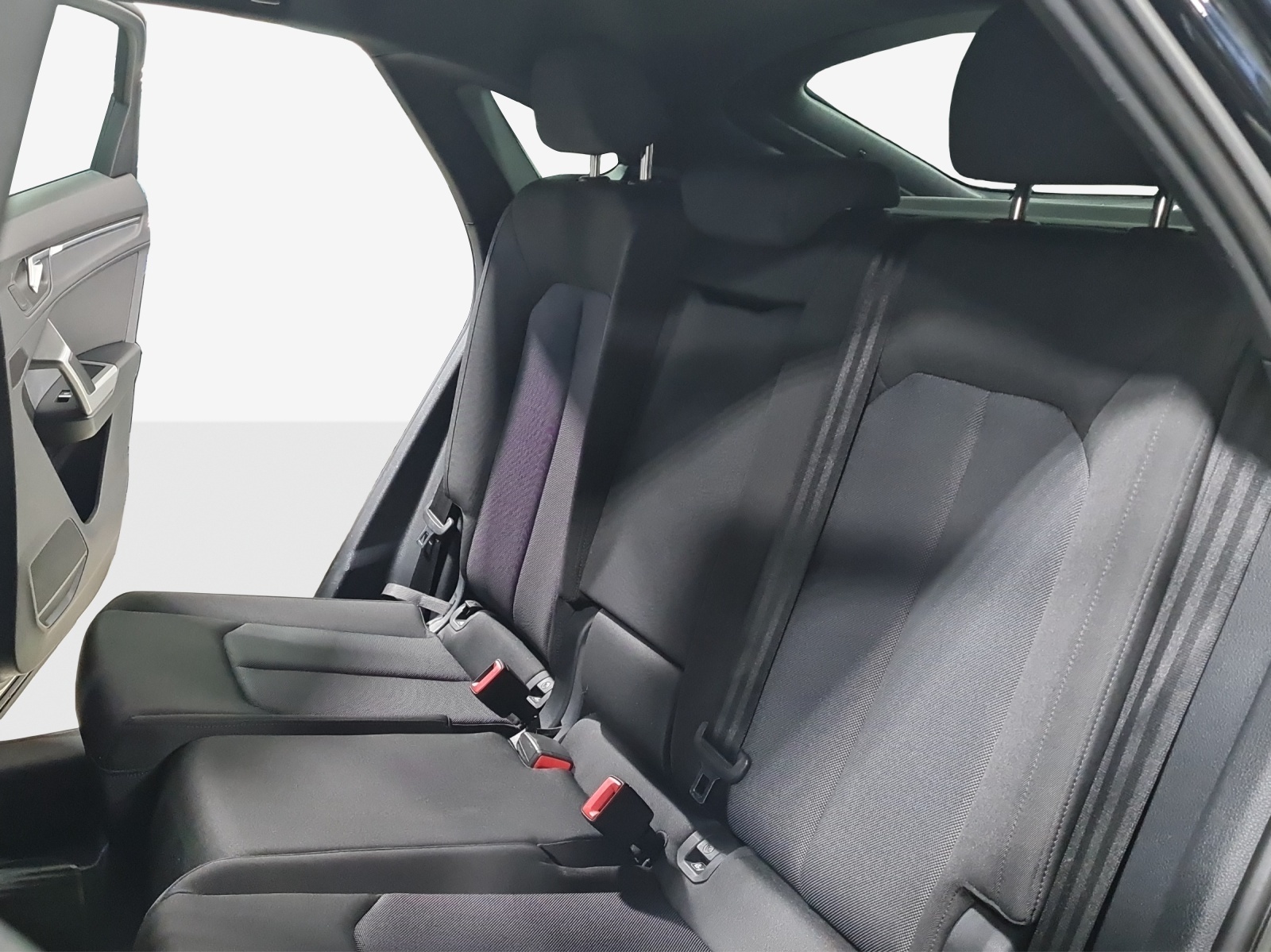 AUDI Q3 Sportback 35 TFSI S line Attraction S-tronic-image-10