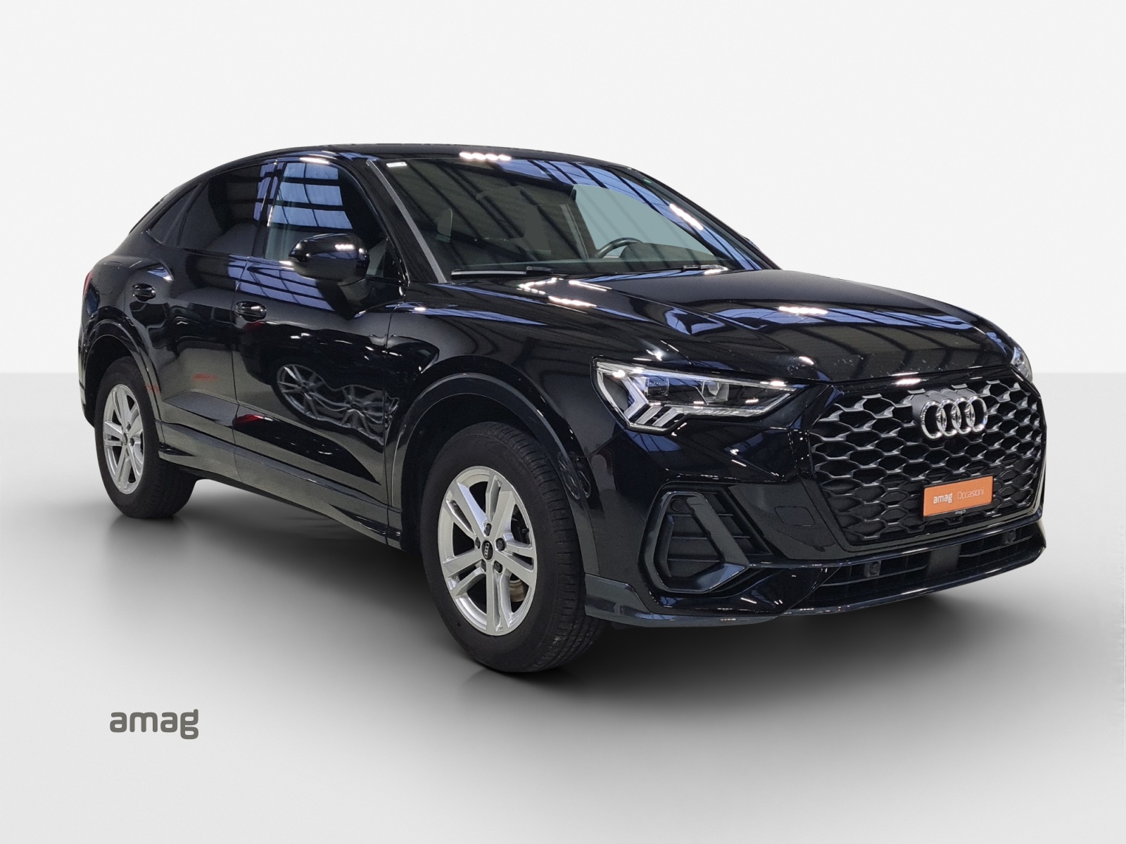 AUDI Q3 Sportback 35 TFSI S line Attraction S-tronic-image-5