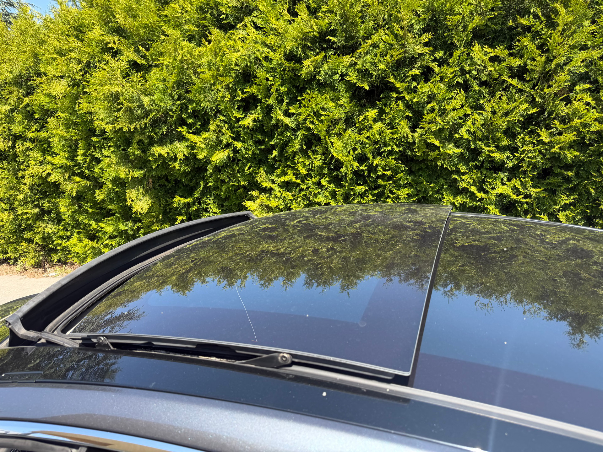 TESLA Model S 85-image-10