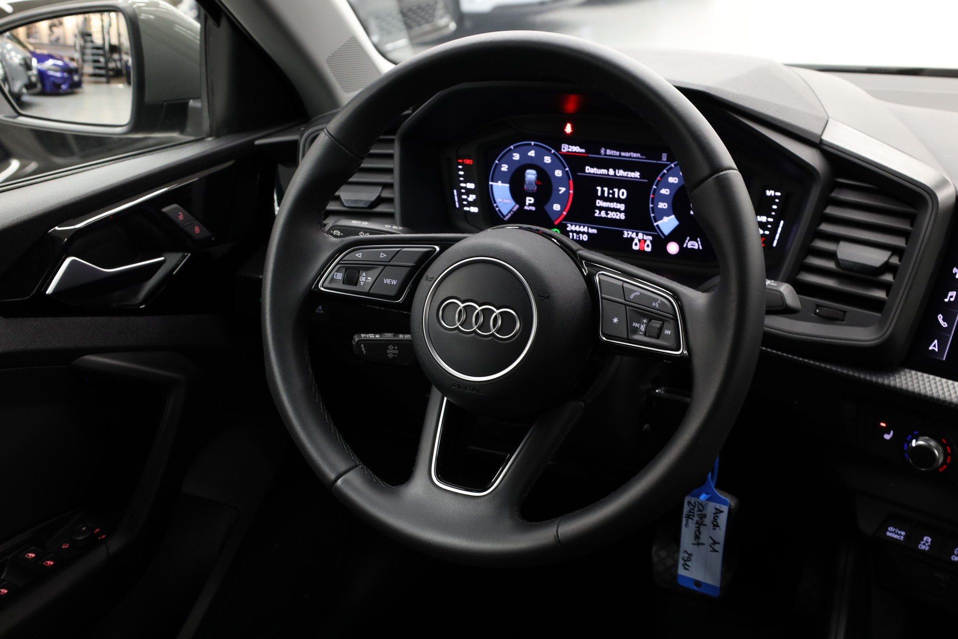 AUDI A1 Sportback 1.0 30 TFSI Allstreet Attraction S-Tronic-image-17