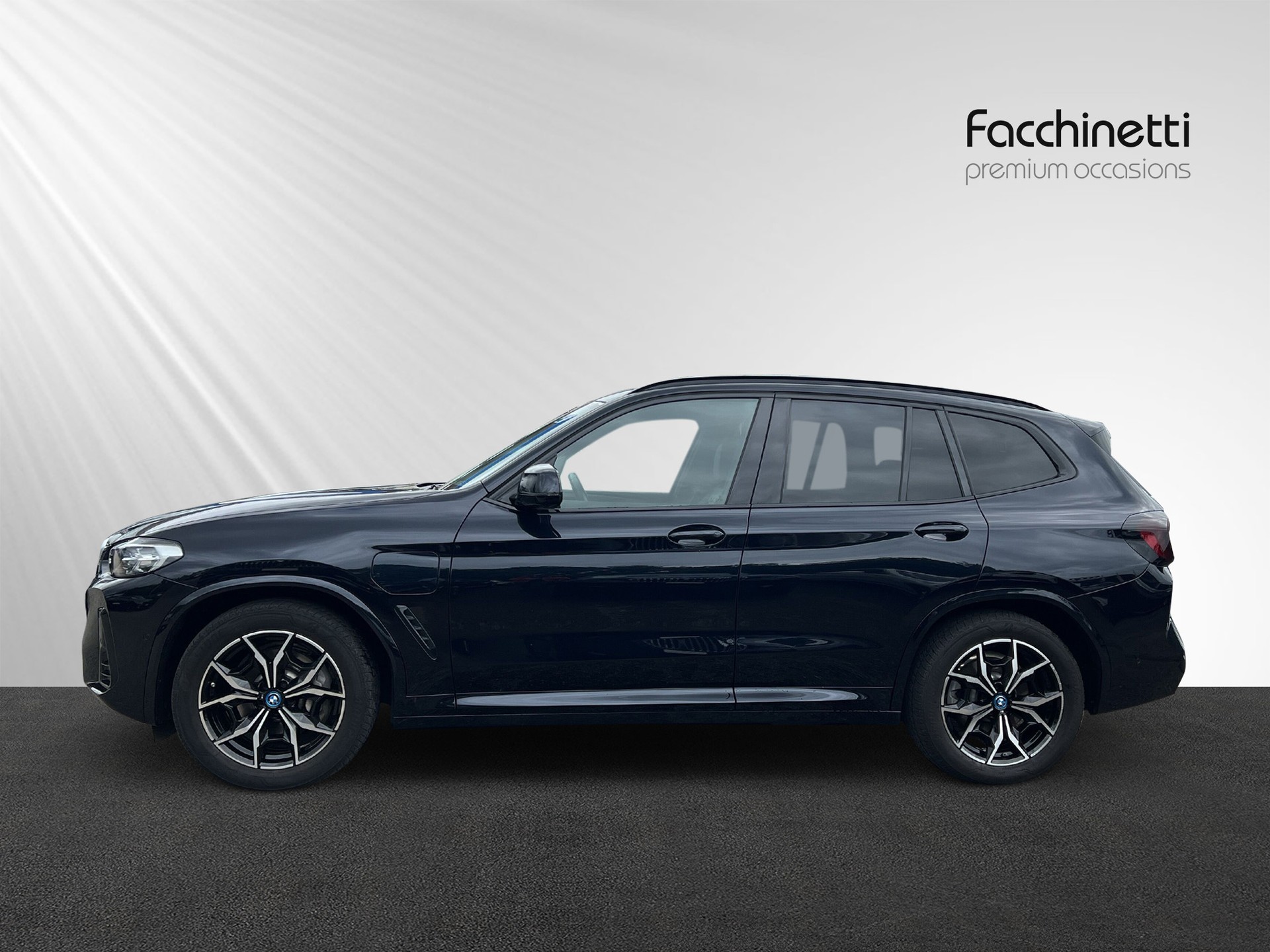 BMW X3 xDrive 30e M Sport-showroom-element-1
