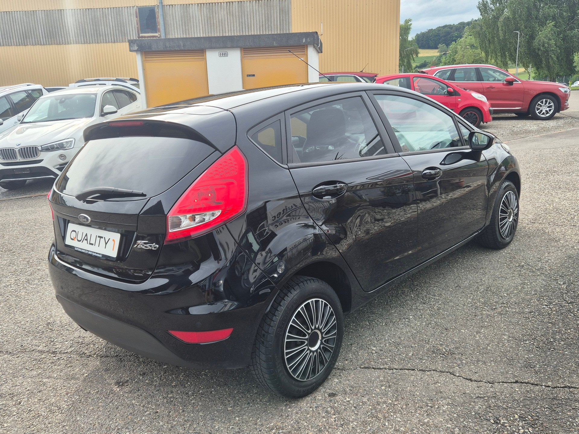FORD Fiesta 1.4 16V Colourline Automatic-image-11