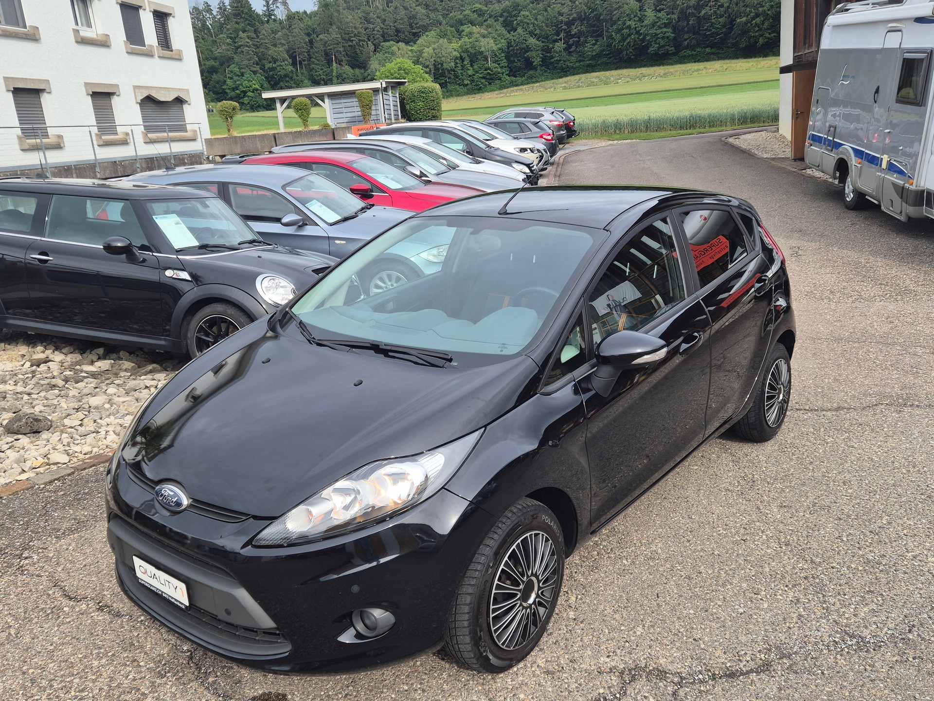 FORD Fiesta 1.4 16V Colourline Automatic-image-8