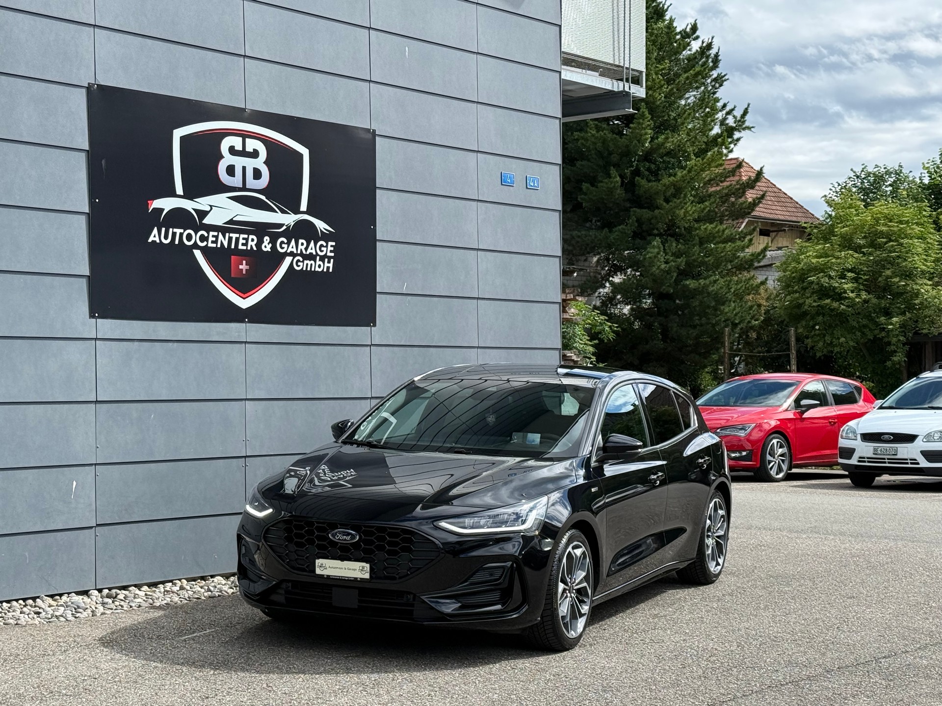 FORD Focus 1.0 MHEV ST-Line X Automat