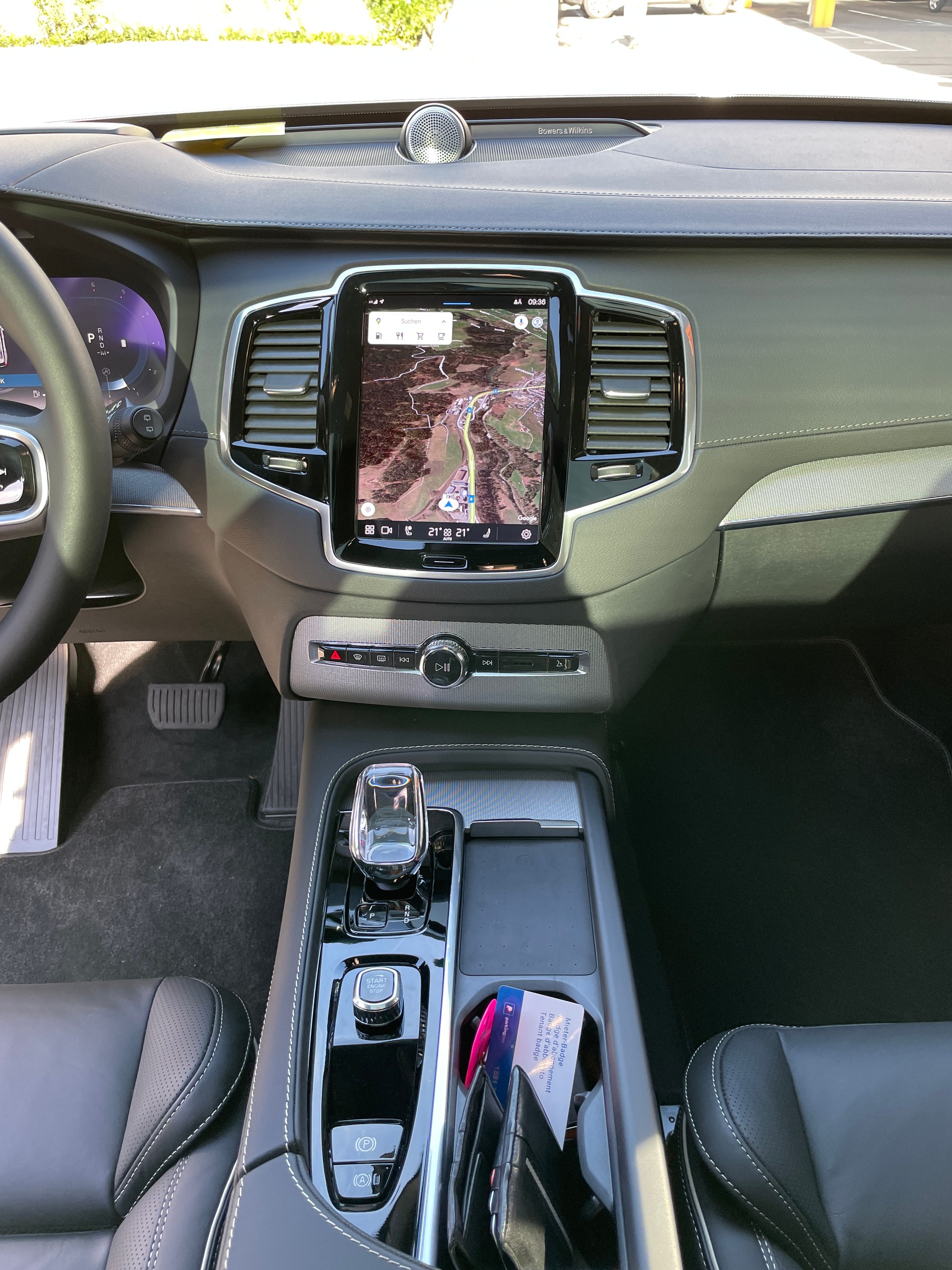 VOLVO XC90 B5 Diesel Mild Hybrid AWD Ultimate Dark Geartronic, 7-Sitzer, Vollausstattun-image-18