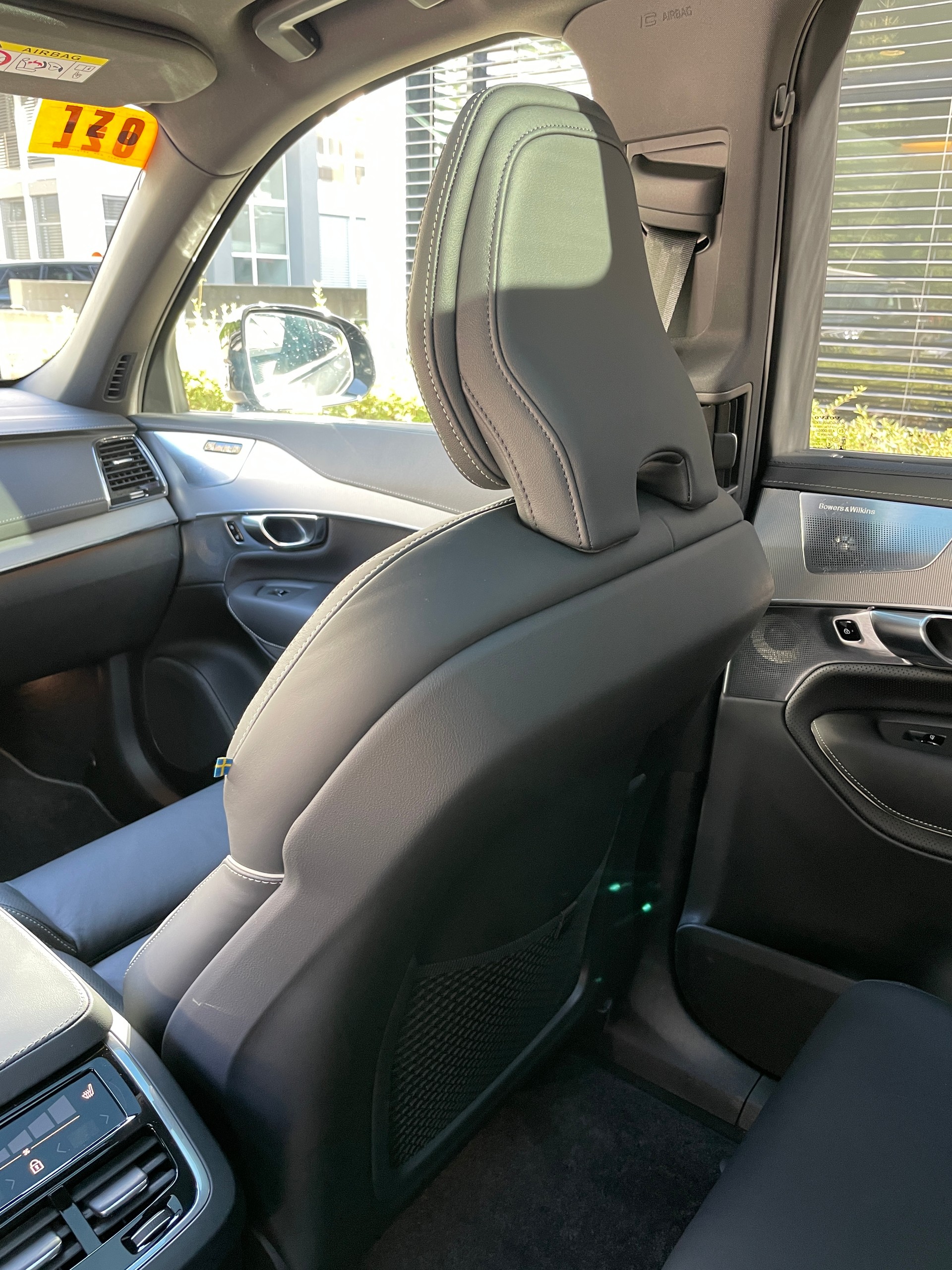 VOLVO XC90 B5 Diesel Mild Hybrid AWD Ultimate Dark Geartronic, 7-Sitzer, Vollausstattun-image-20
