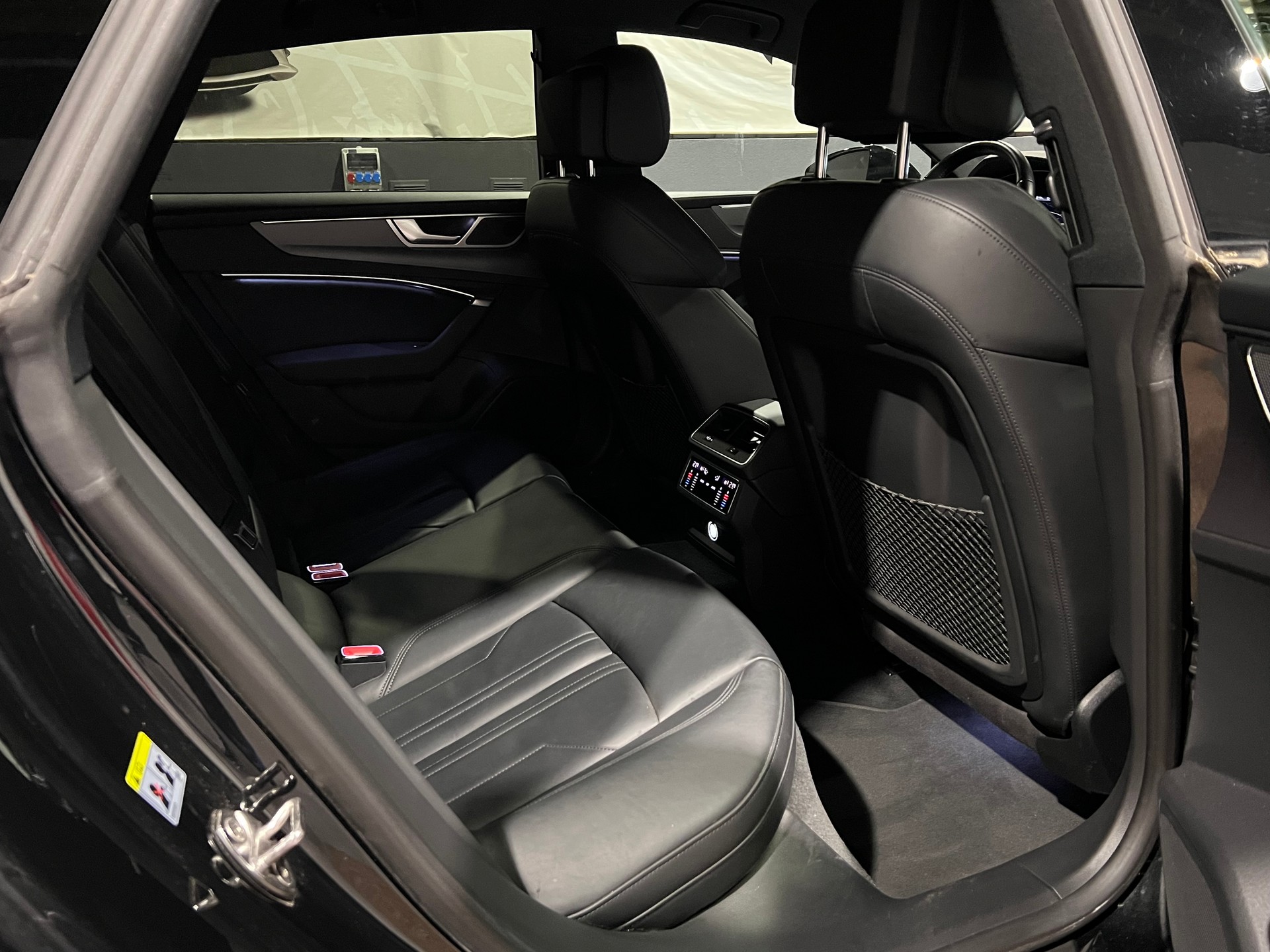 AUDI A7 Sportback 50 TDI quattro S-tronic-image-14