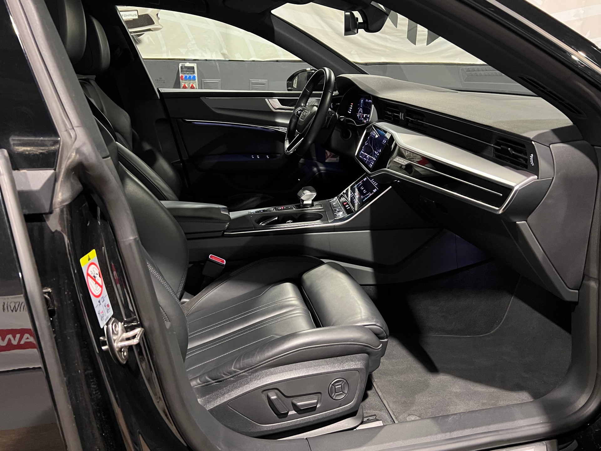AUDI A7 Sportback 50 TDI quattro S-tronic-image-11