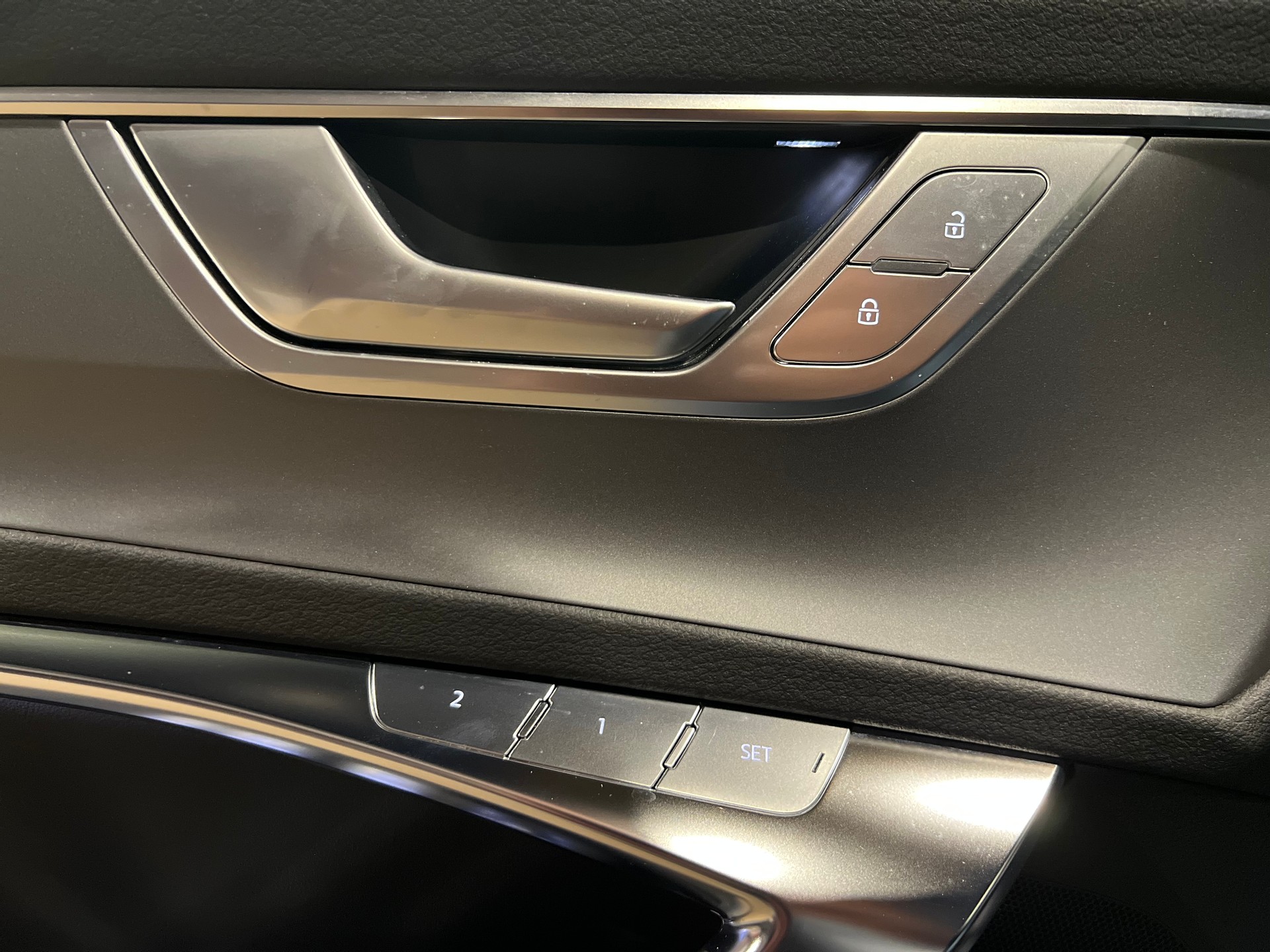 AUDI A7 Sportback 50 TDI quattro S-tronic-image-24