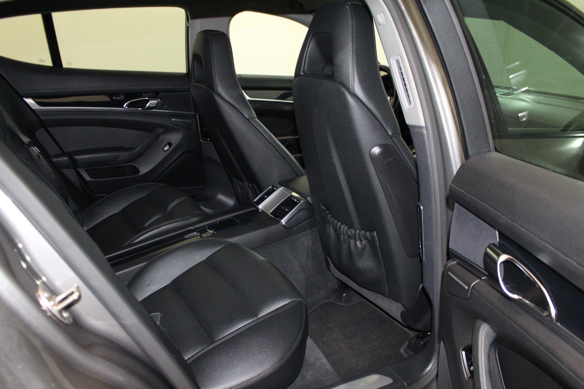 PORSCHE Panamera 3.6 V6 4 PDK-image-9