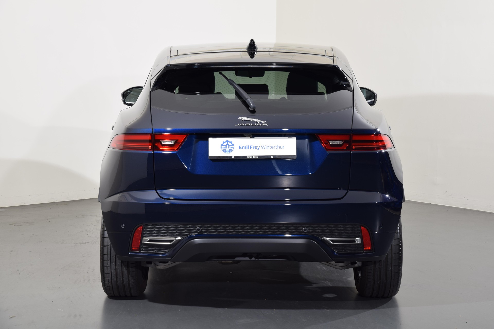 JAGUAR E-Pace 1.5 T 270e R-Dynamic HSE AWD-image-18