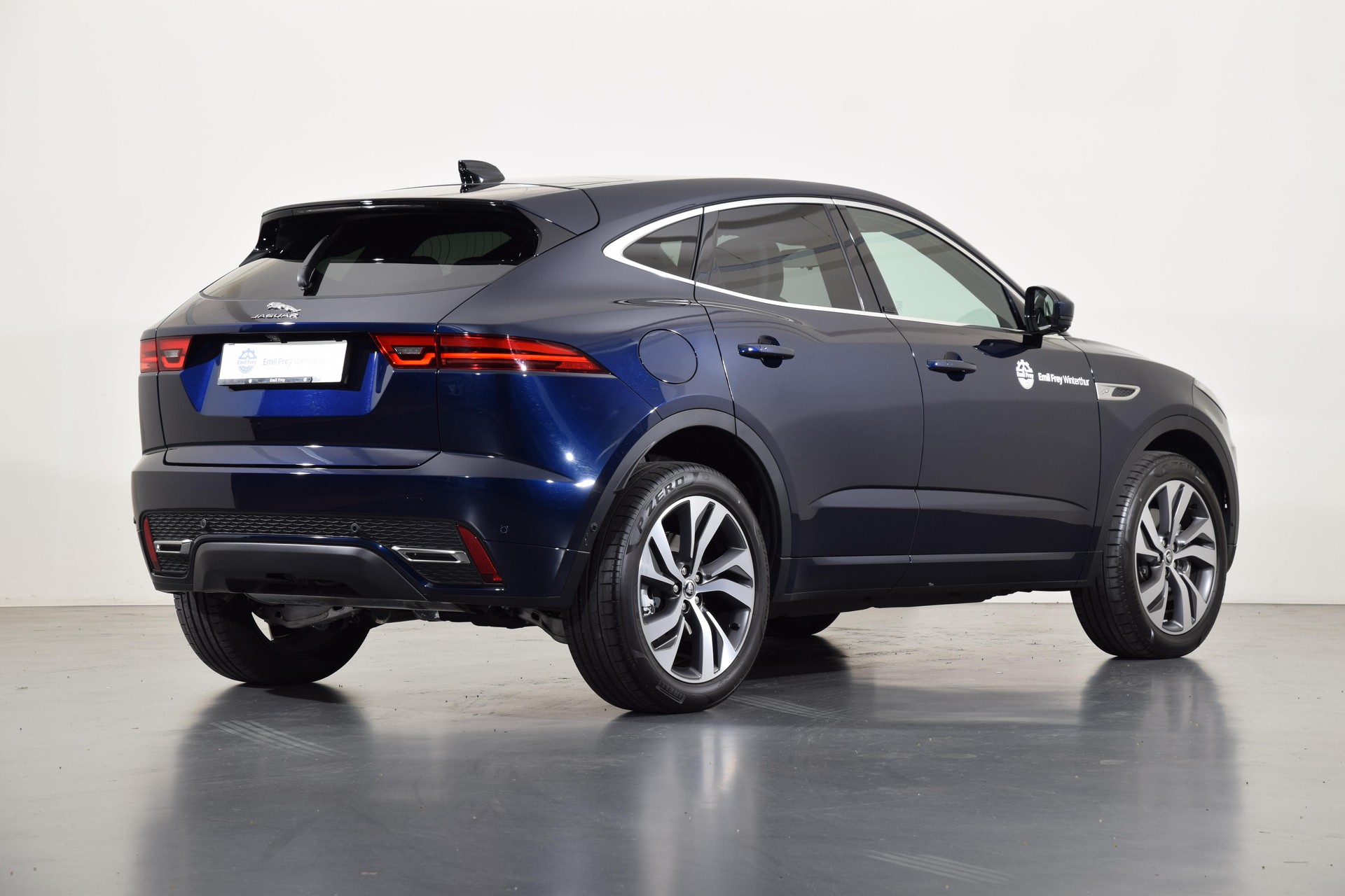JAGUAR E-Pace 1.5 T 270e R-Dynamic HSE AWD-image-13