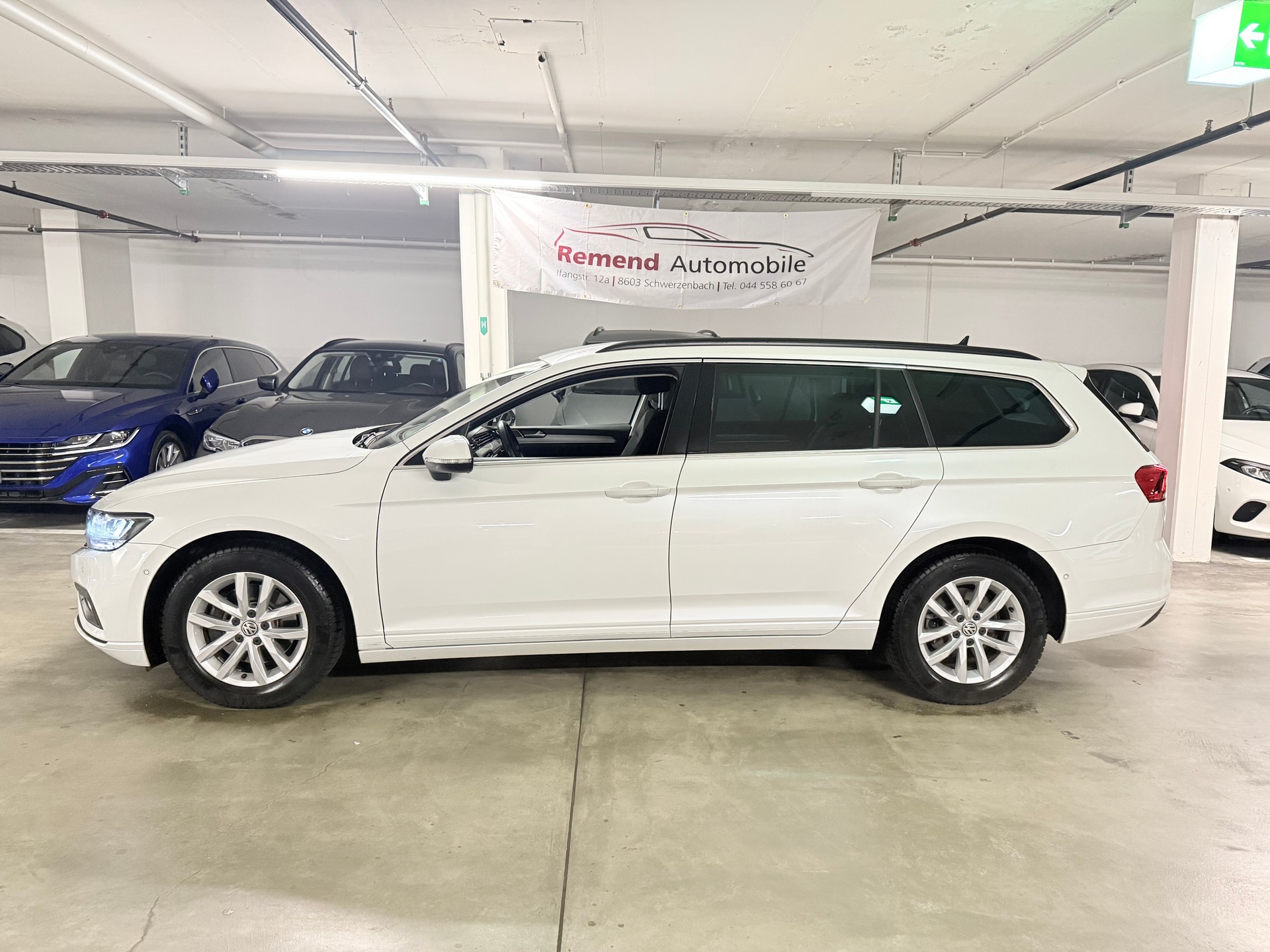 VW Passat 2.0 TDI BMT Business DSG Head-up, Virtual Cockpit-image-2