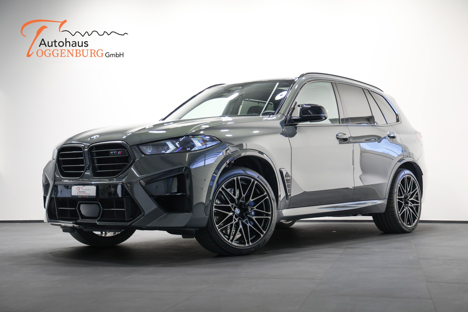 BMW X5M Competition - FACELIFT - Individual Dravitgrau - BMW Werksgarantie bis 10.2028 - AHK 3000kg --showroom-element-2