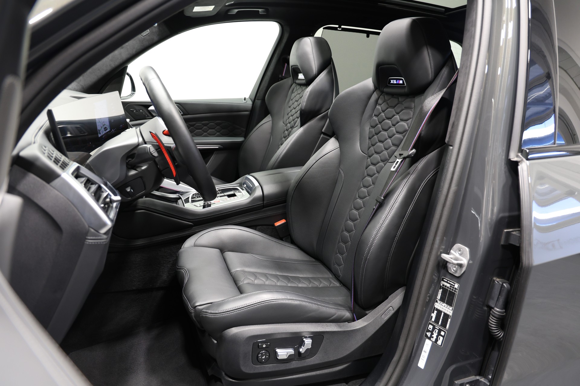 BMW X5M Competition - FACELIFT - Individual Dravitgrau - BMW Werksgarantie bis 10.2028 - AHK 3000kg --image-17